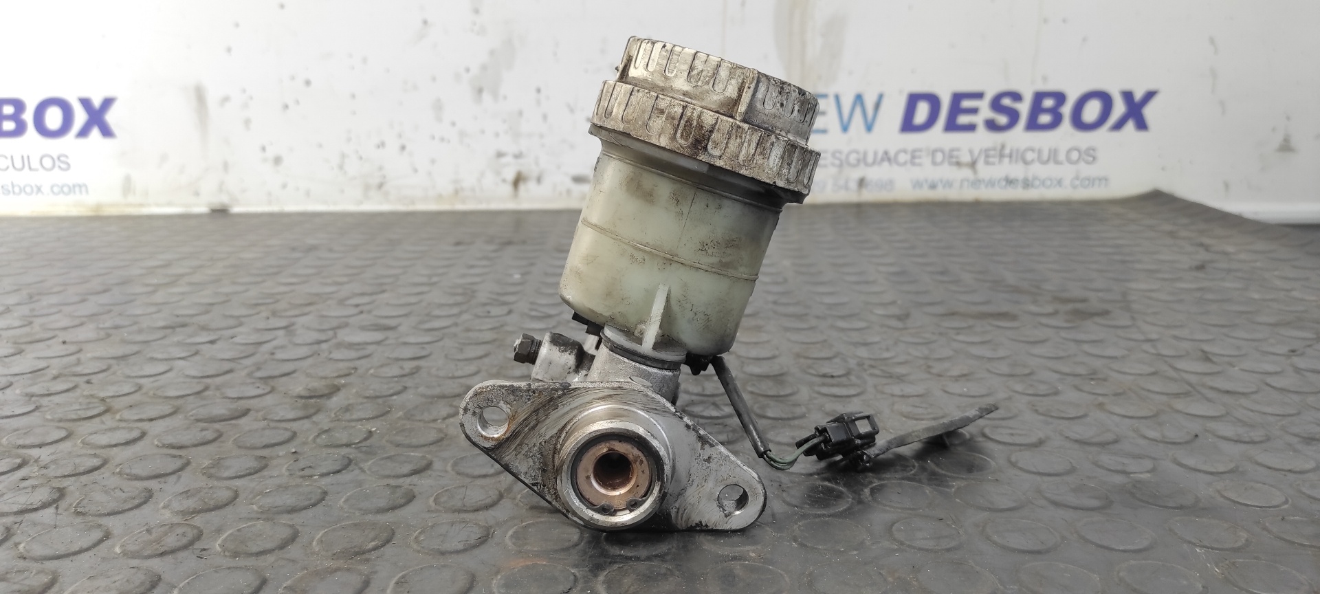 BOMBA FRENO MITSUBISHI MONTERO (V20/V40)