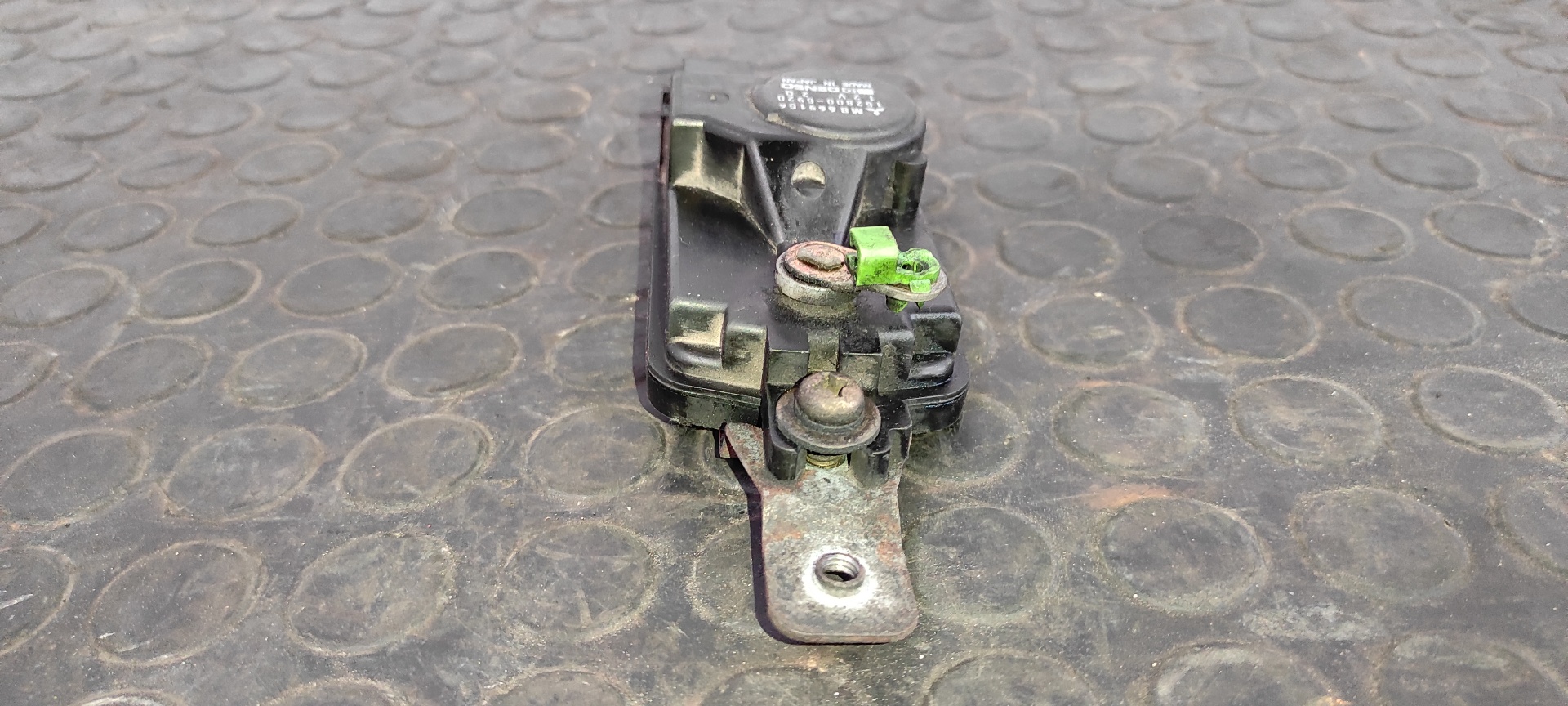 MOTOR CIERRE CENTRALIZADO DELANTERO DERECHO MITSUBISHI MONTERO (V20/V40) - vista 4