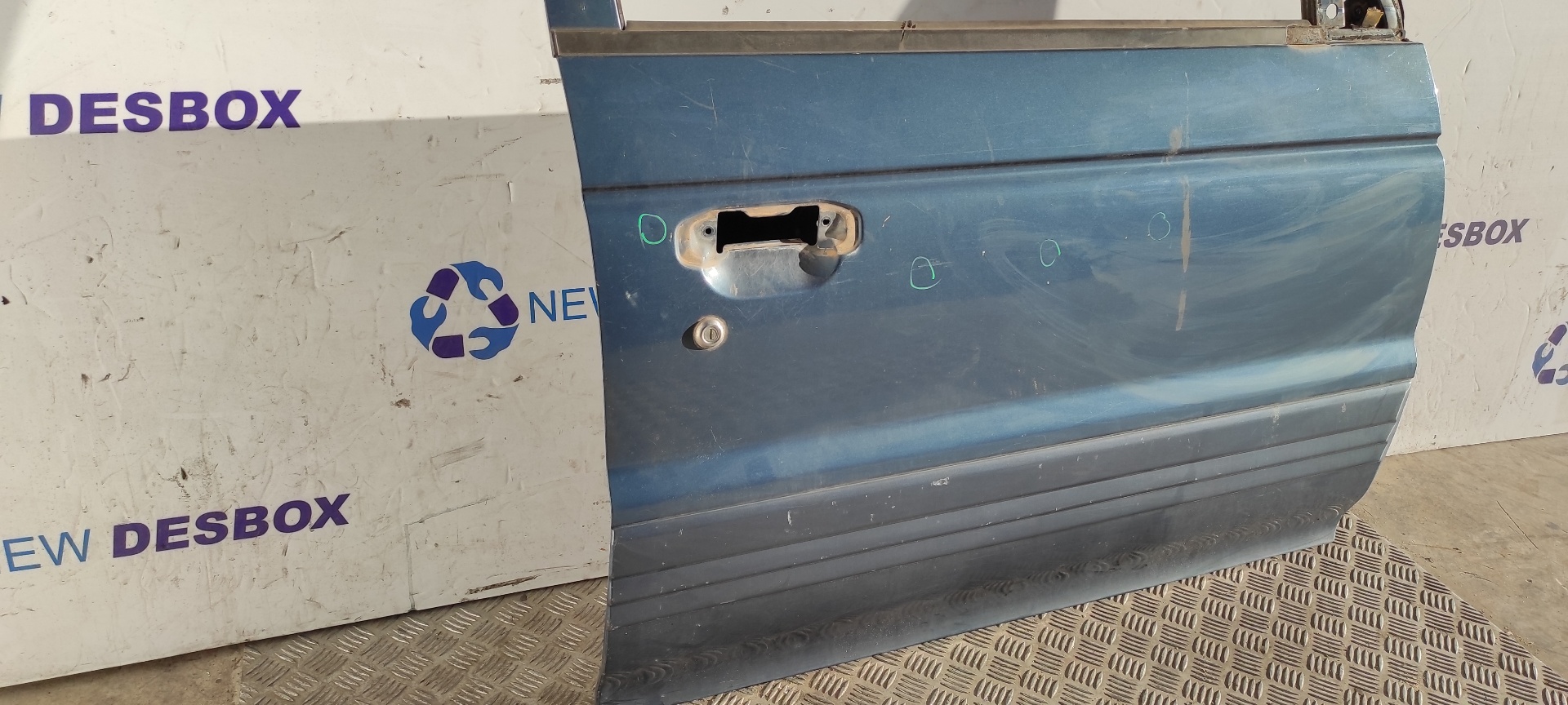 PUERTA DELANTERA DERECHA MITSUBISHI MONTERO (V20/V40) - vista 3