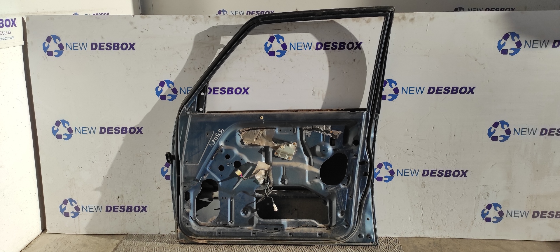 PUERTA DELANTERA DERECHA MITSUBISHI MONTERO (V20/V40) - vista 6