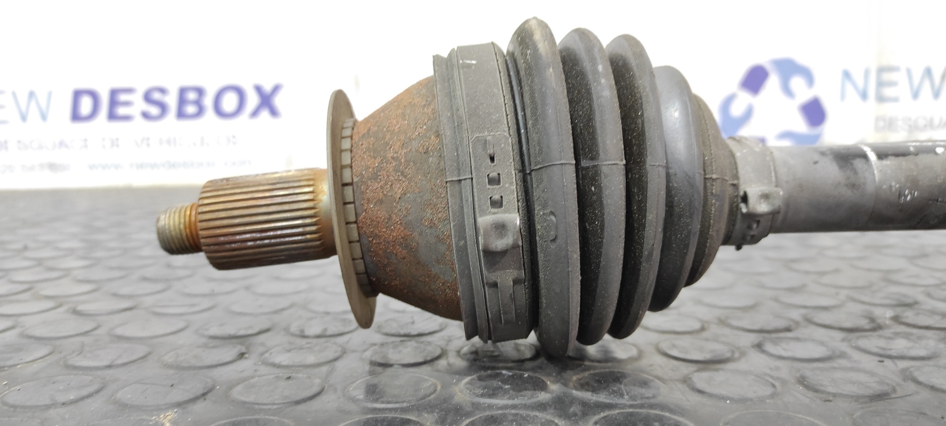 TRANSMISION DELANTERA IZQUIERDA SEAT IBIZA (6J5) - vista 4