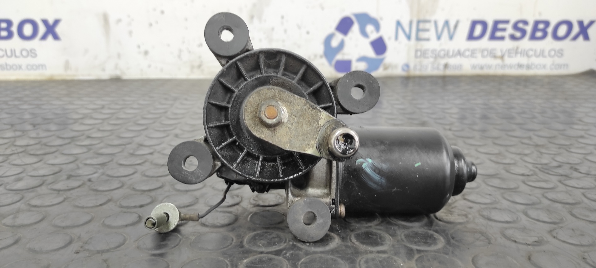 MOTOR LIMPIA DELANTERO MITSUBISHI MONTERO (V20/V40)