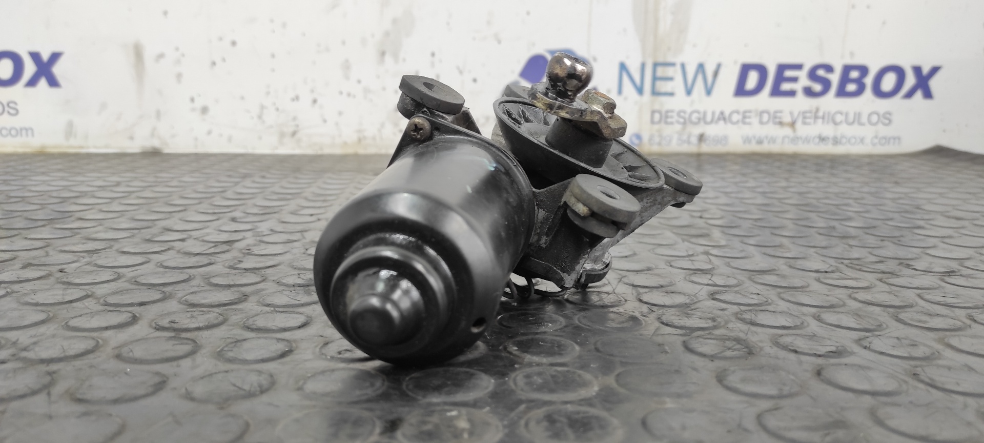 MOTOR LIMPIA DELANTERO MITSUBISHI MONTERO (V20/V40) - vista 6