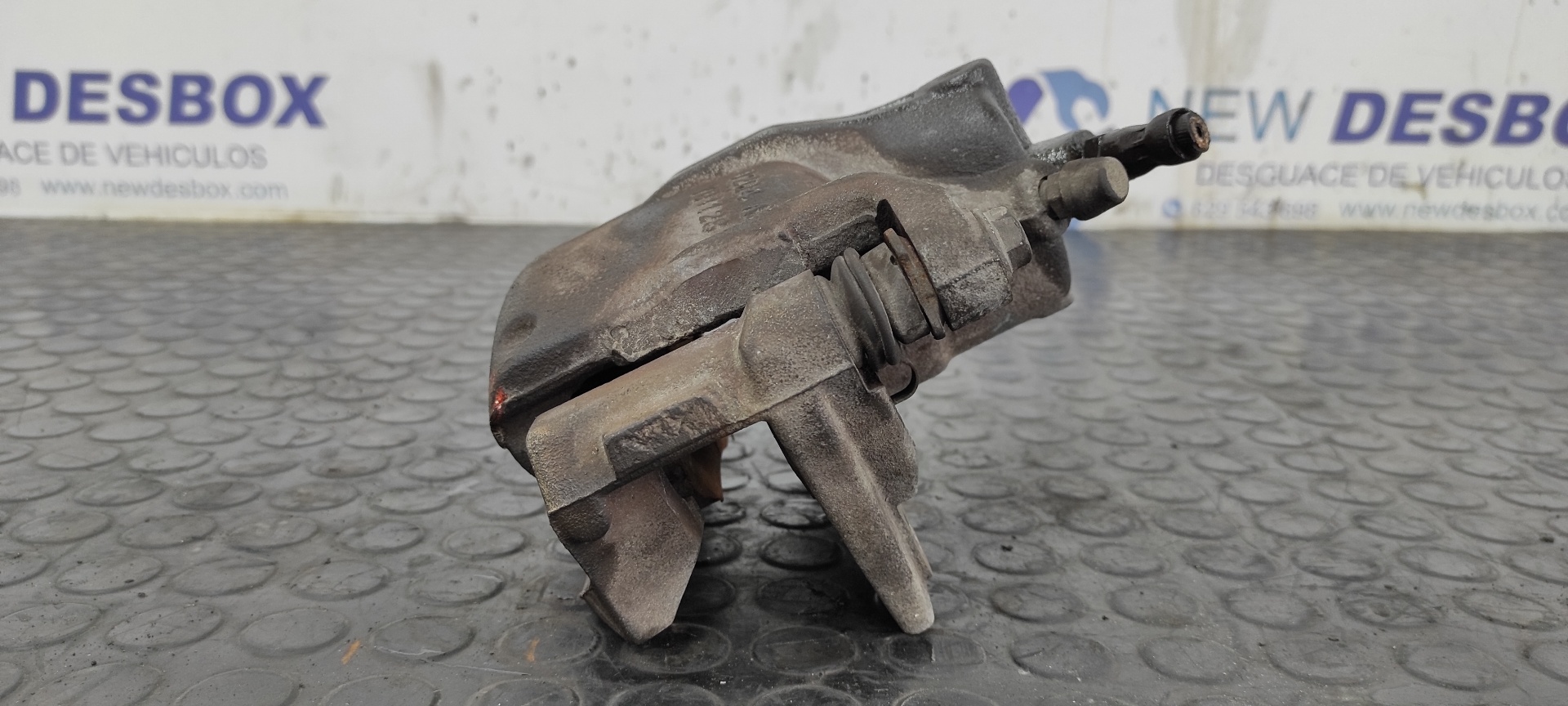 PINZA DE FRENO DELANTERA IZQUIERDA FORD MONDEO BERLINA (GE) - vista 6