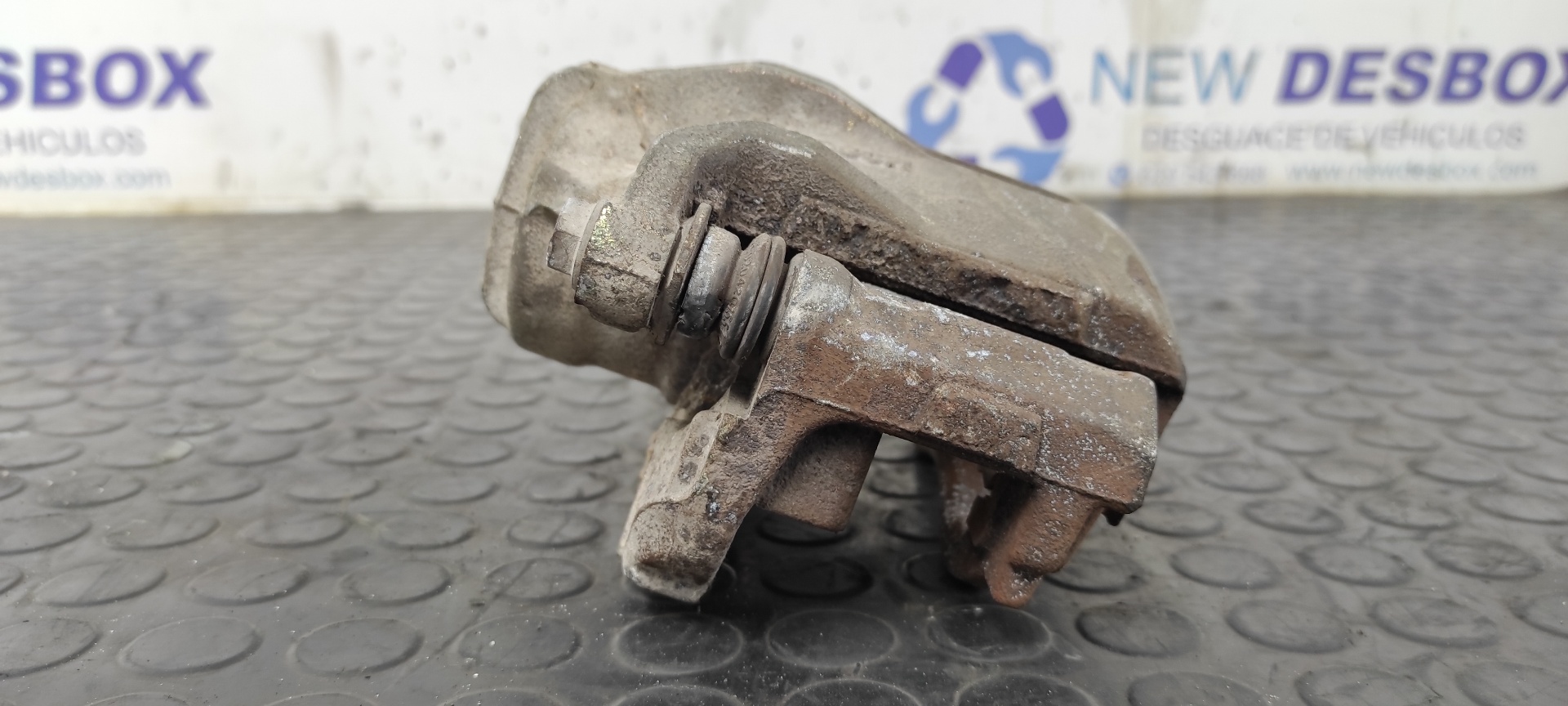 PINZA DE FRENO DELANTERA IZQUIERDA PEUGEOT 206 CC - vista 4