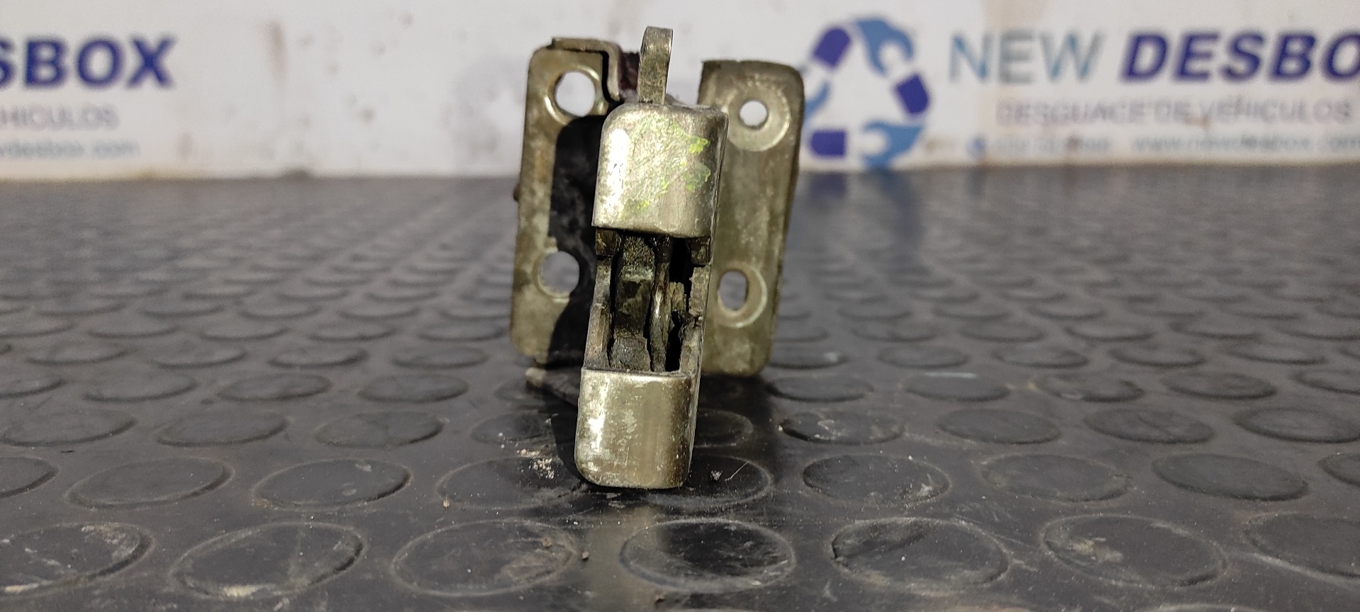 CERRADURA MALETERO / PORTON KIA SPORTAGE - vista 3