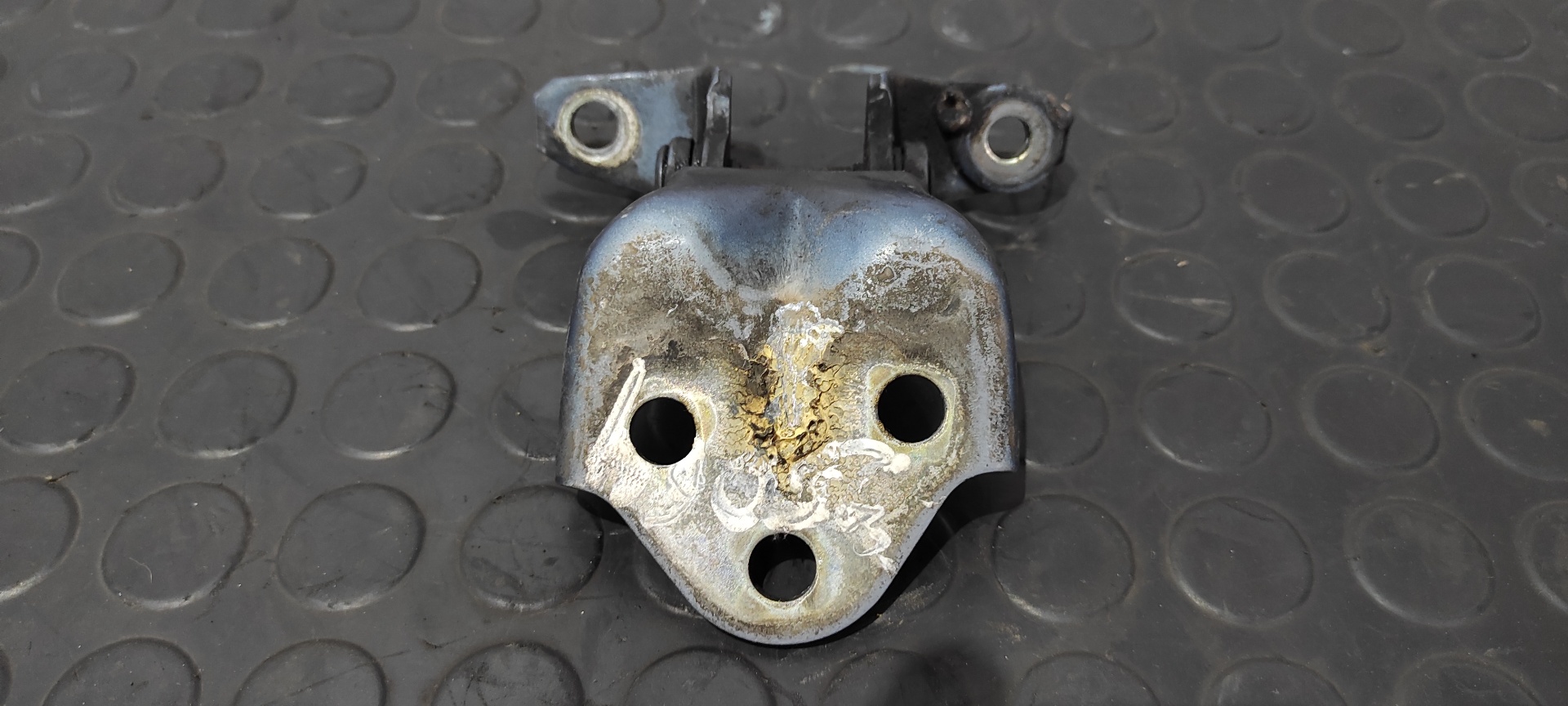 BISAGRAS PUERTA DELANTERA DERECHA MITSUBISHI MONTERO (V20/V40) - vista 4