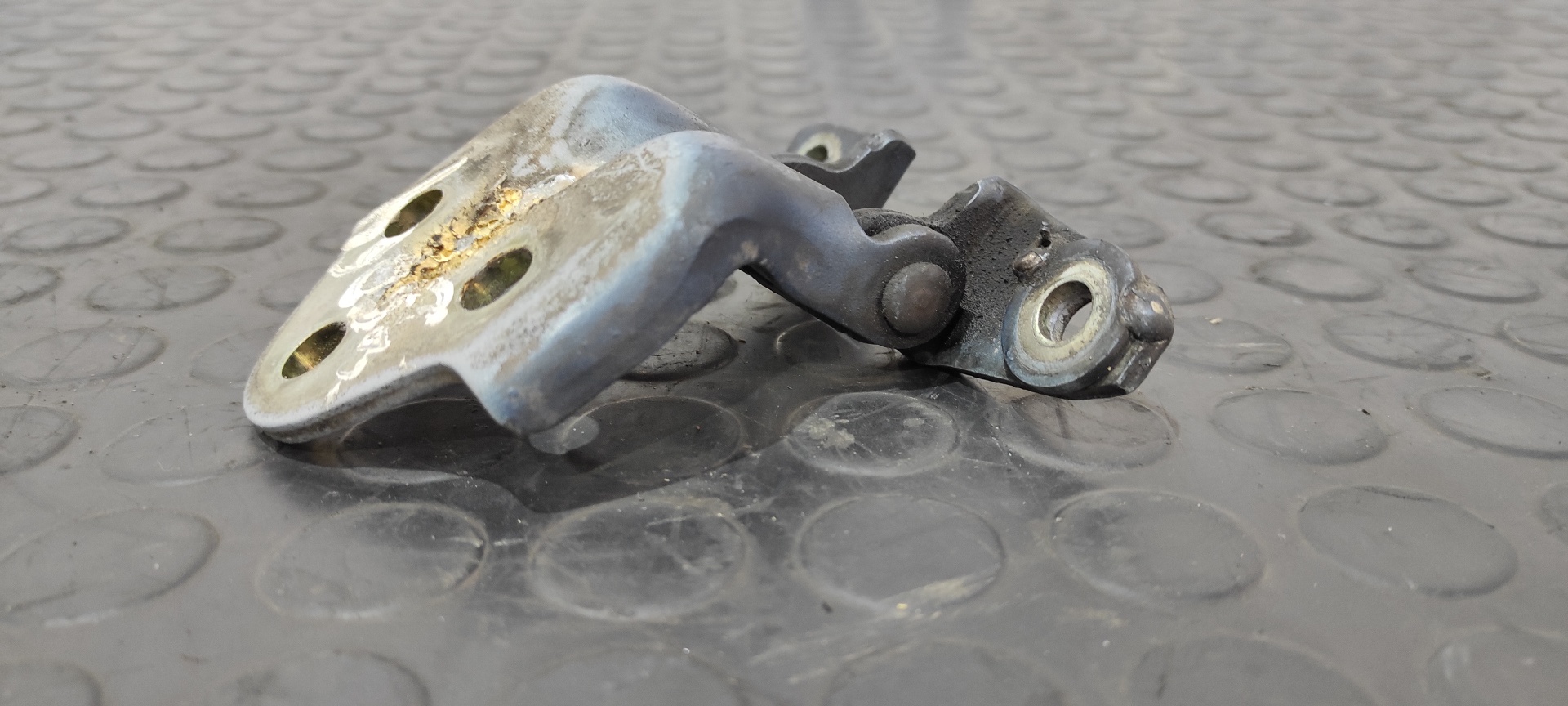 BISAGRAS PUERTA DELANTERA DERECHA MITSUBISHI MONTERO (V20/V40) - vista 2