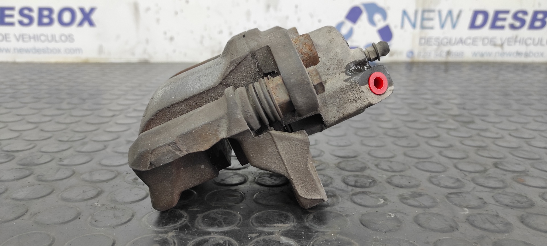 PINZA DE FRENO DELANTERA IZQUIERDA RENAULT TWINGO - vista 2