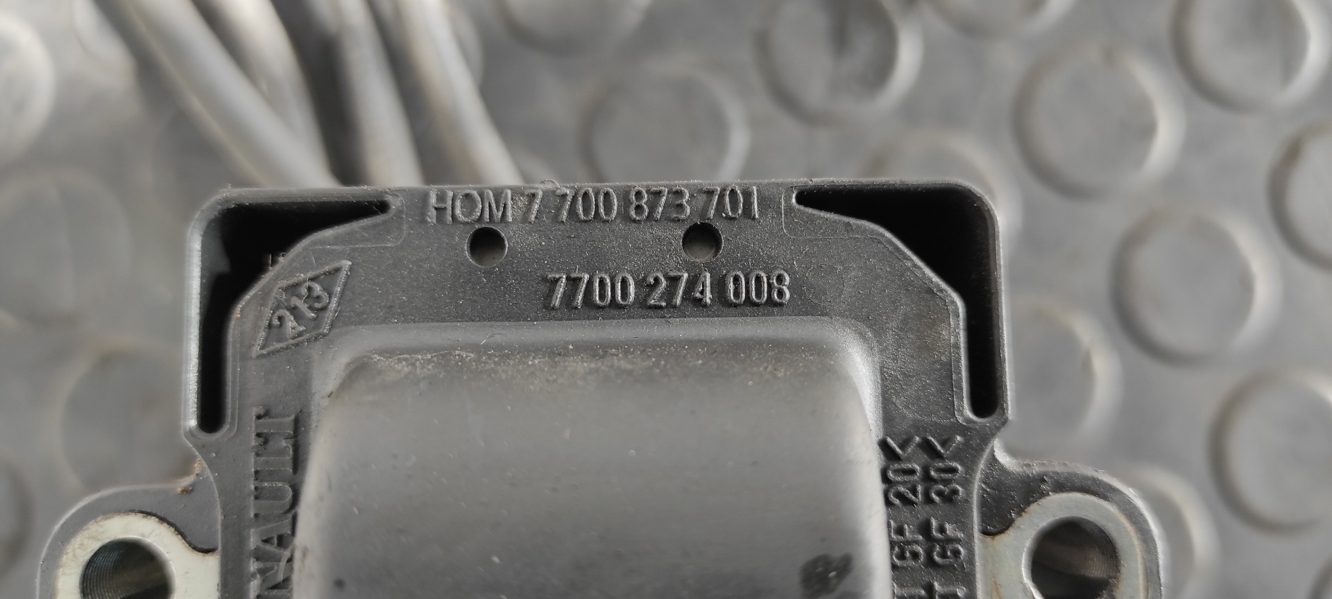 BOBINA ENCENDIDO RENAULT TWINGO - vista 3