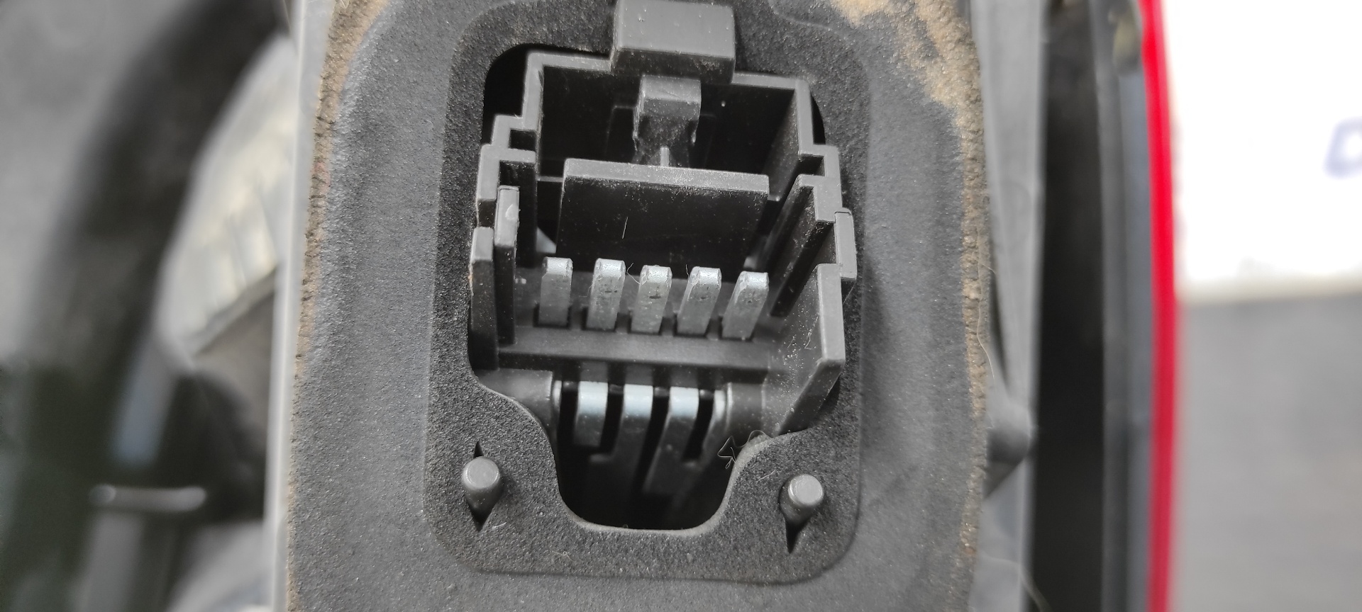 PILOTO TRASERO IZQUIERDO RENAULT TWINGO - vista 7