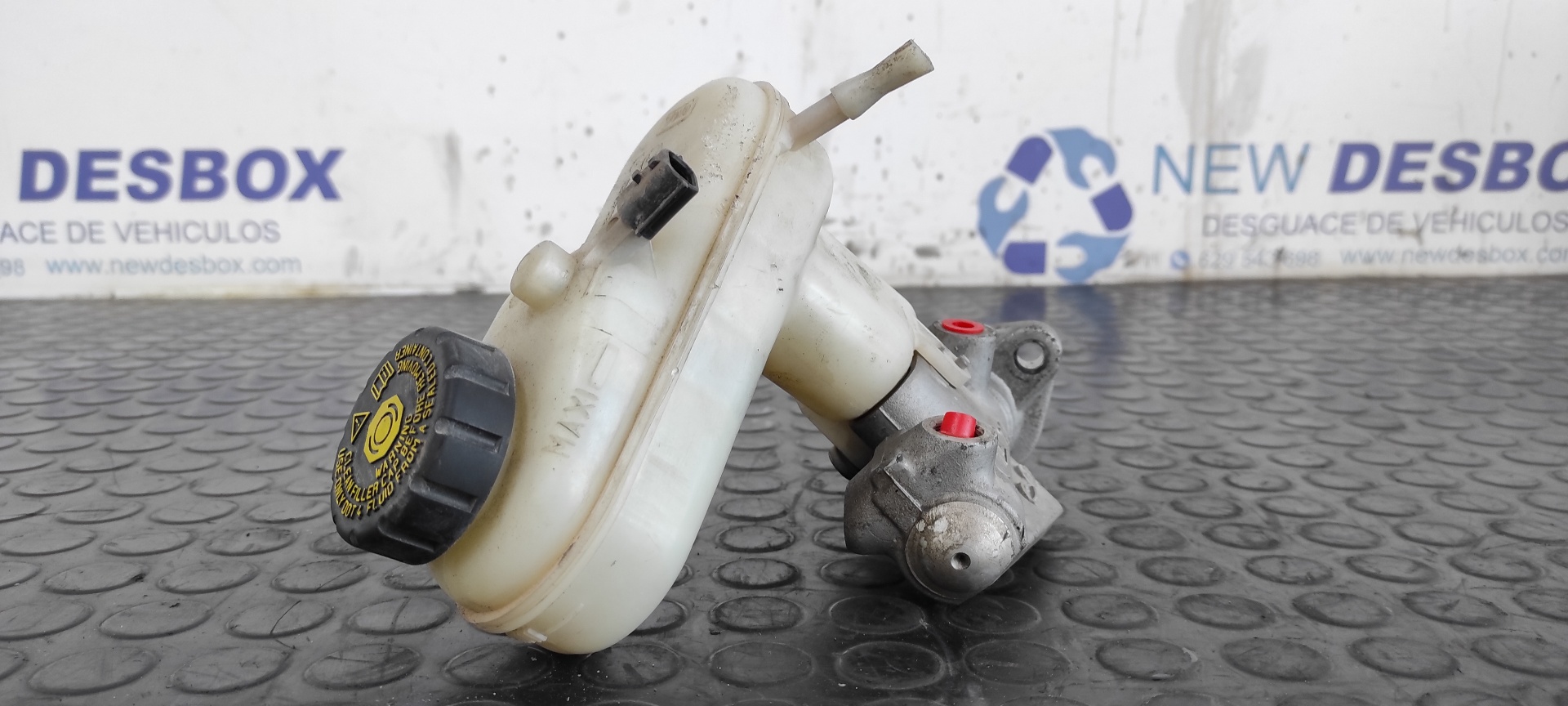 BOMBA FRENO RENAULT TWINGO - vista 4