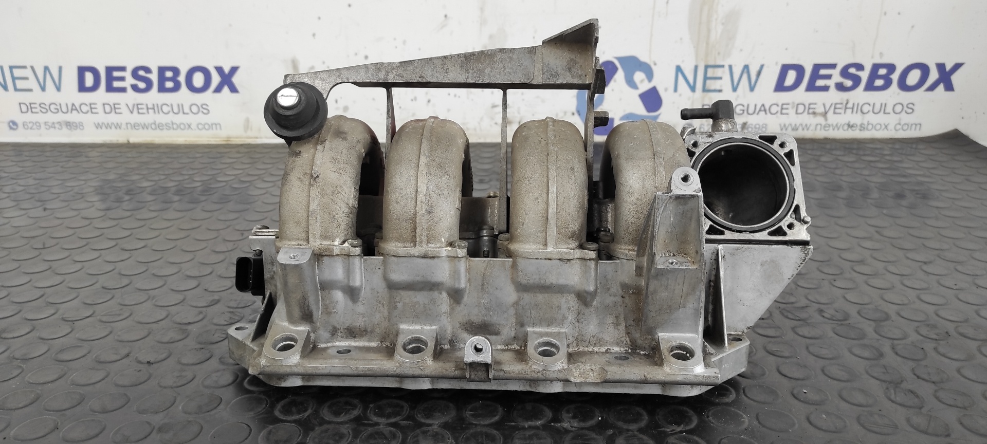 COLECTOR ADMISION VOLKSWAGEN LUPO (6X1/6E1) - vista 3