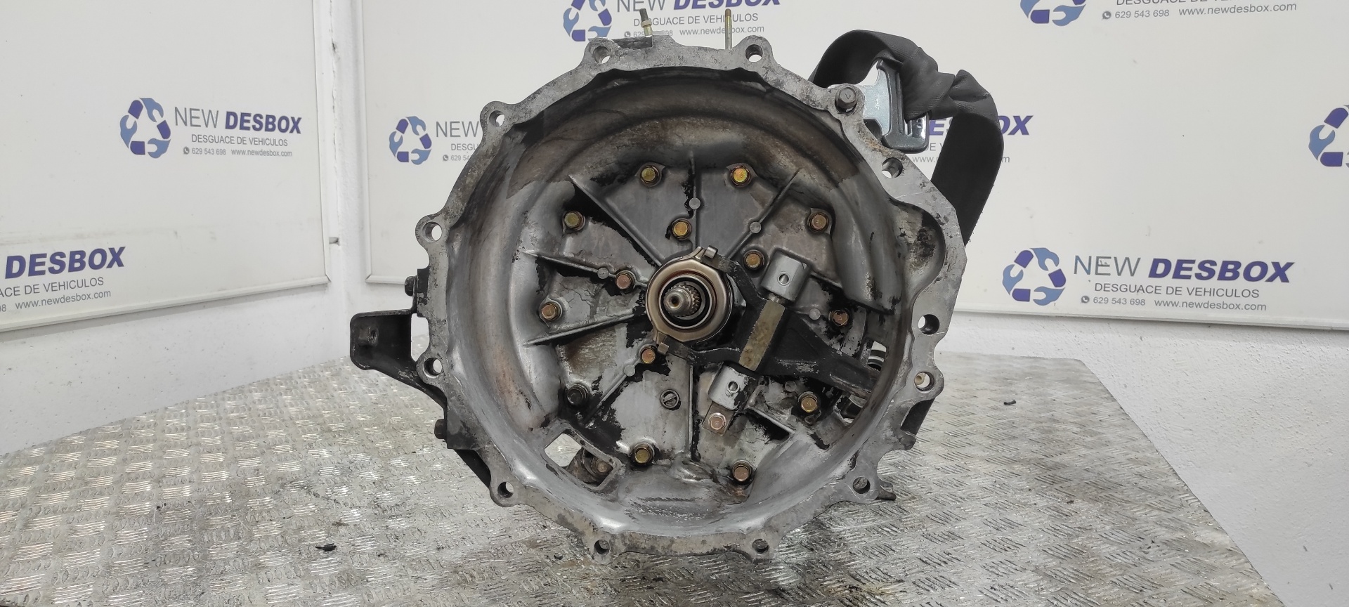 CAJA CAMBIOS MITSUBISHI MONTERO (V20/V40)