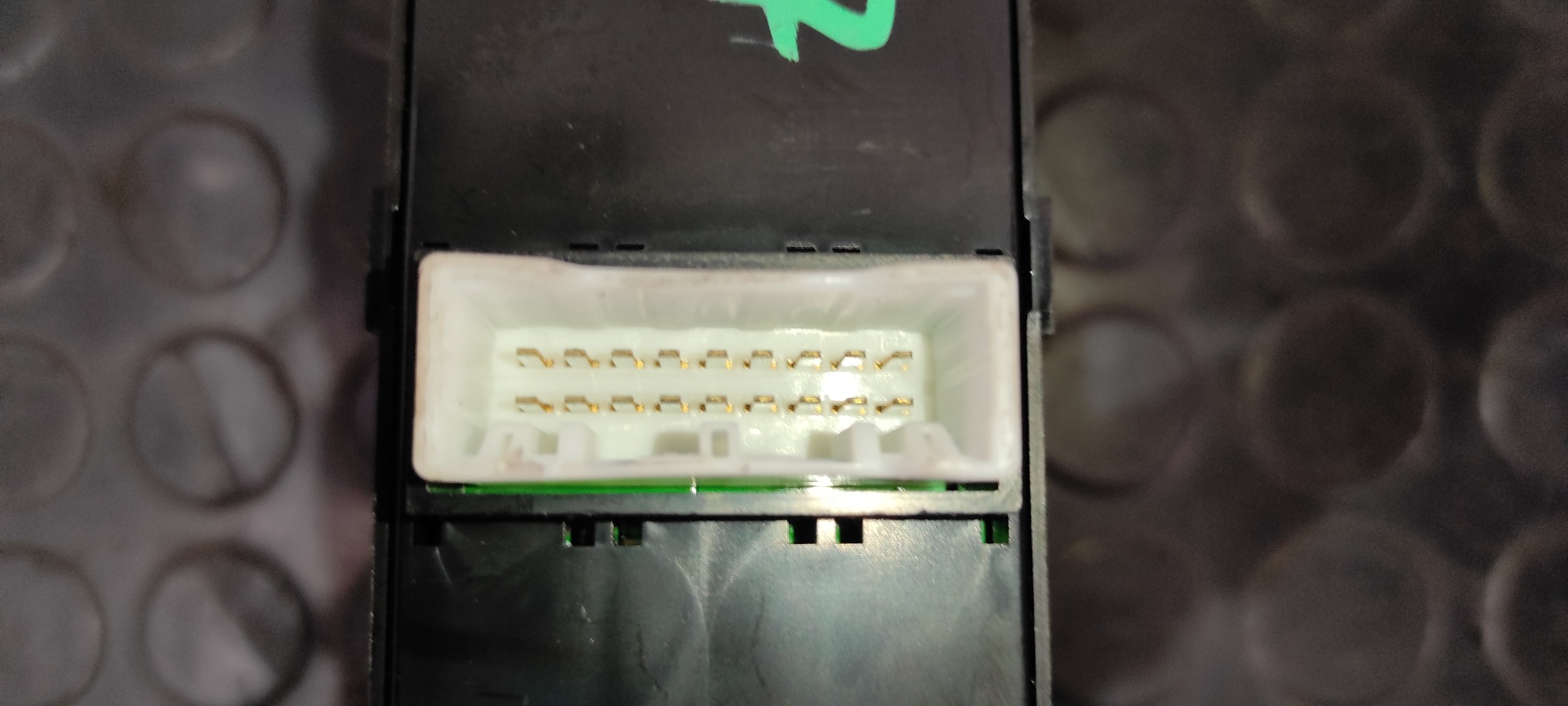 MANDO ELEVALUNAS DELANTERO IZQUIERDO HYUNDAI I20 ACTIVE - vista 6