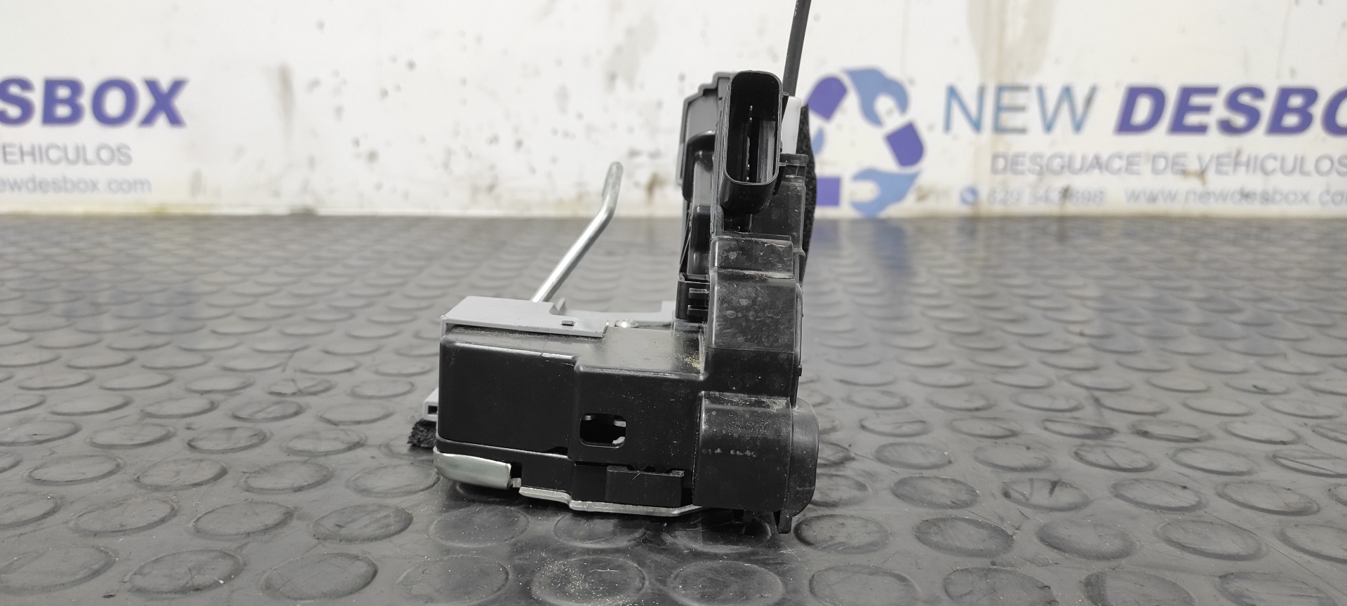 CERRADURA PUERTA TRASERA DERECHA HYUNDAI I20 ACTIVE - vista 6