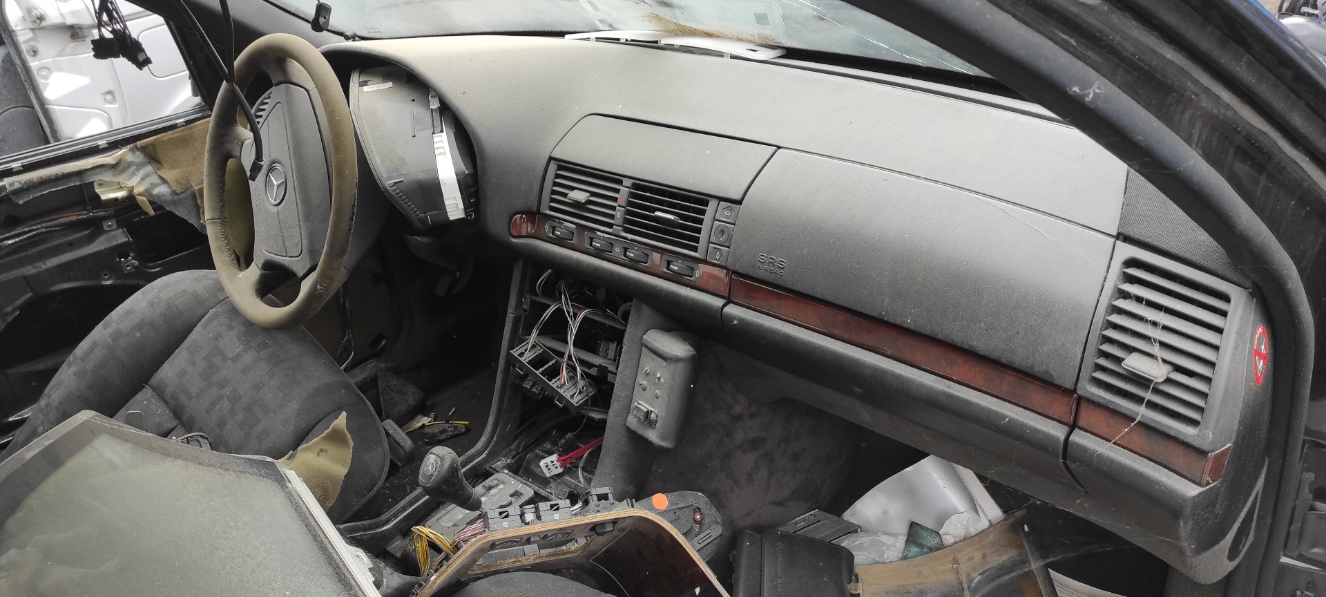 AFORADOR MERCEDES-BENZ CLASE S (W140) BERLINA - vista 2