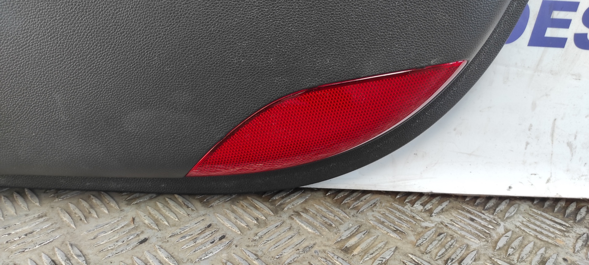 GUARNECIDO PUERTA DELANTERA DERECHA HYUNDAI I20 ACTIVE - vista 3