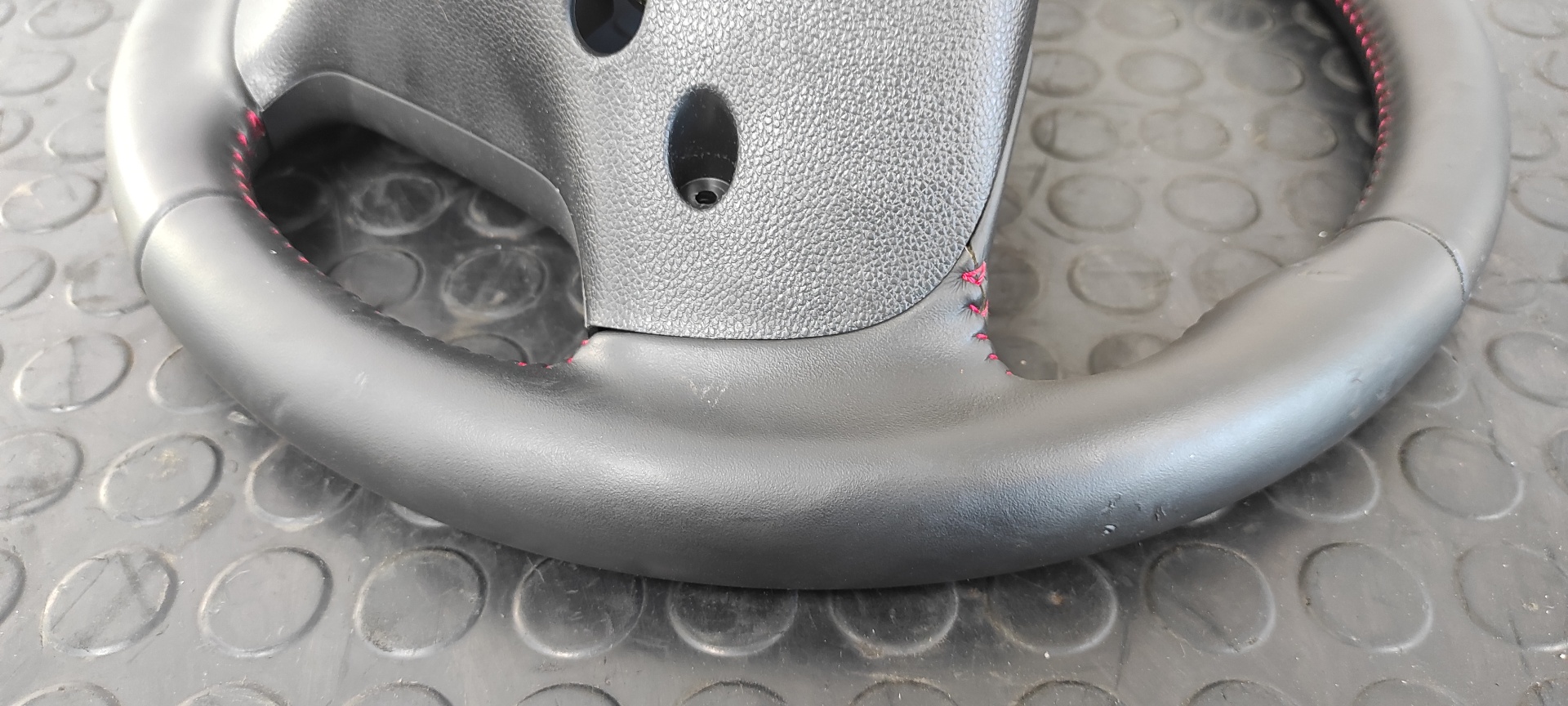 VOLANTE HYUNDAI I20 ACTIVE - vista 3