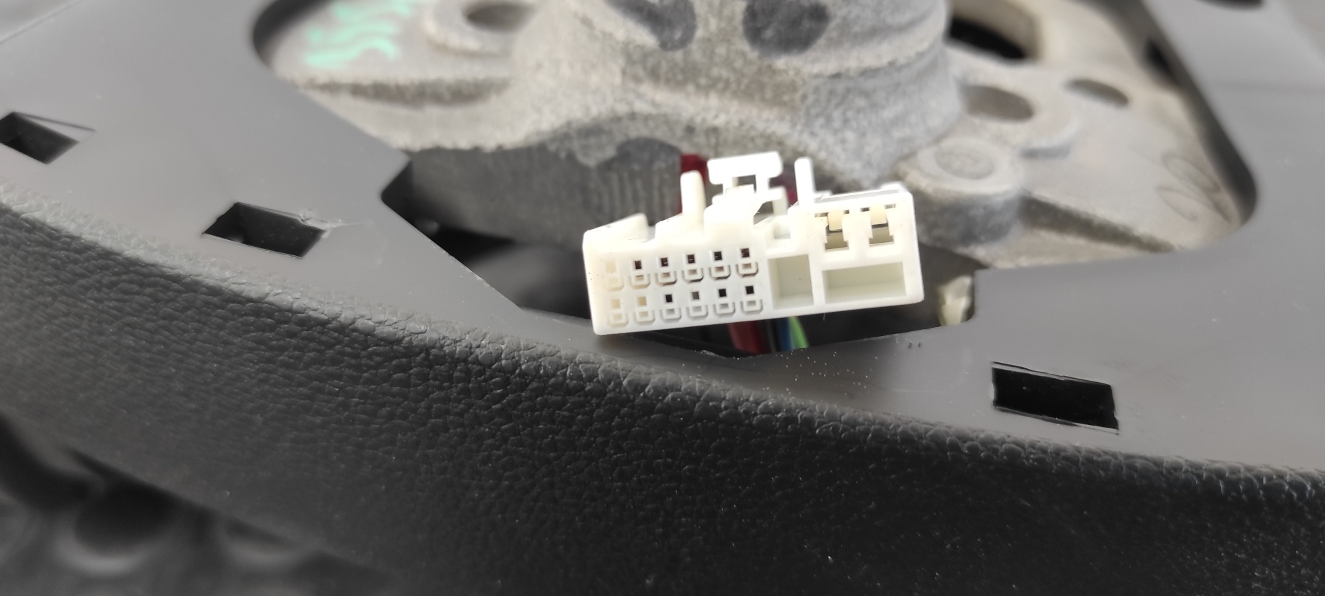 VOLANTE HYUNDAI I20 ACTIVE - vista 18