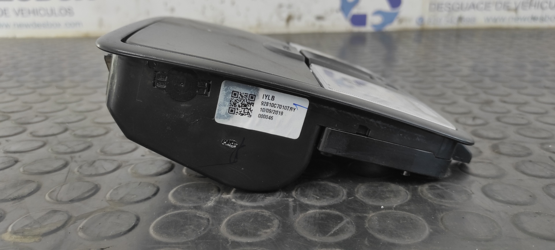 LUZ INTERIOR HYUNDAI I20 ACTIVE - vista 5