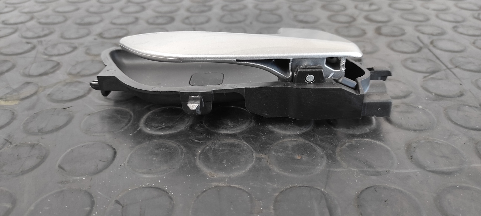 MANETA INTERIOR TRASERA DERECHA HYUNDAI I20 ACTIVE - vista 2