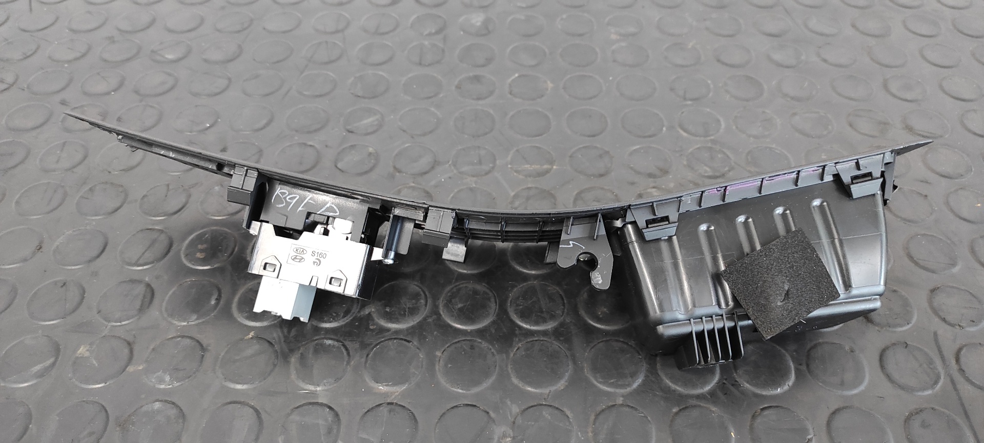 MANDO ELEVALUNAS DELANTERO DERECHO HYUNDAI I20 ACTIVE - vista 7