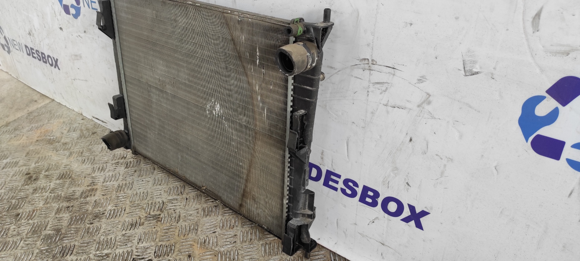RADIADOR AGUA RENAULT TWINGO - vista 3
