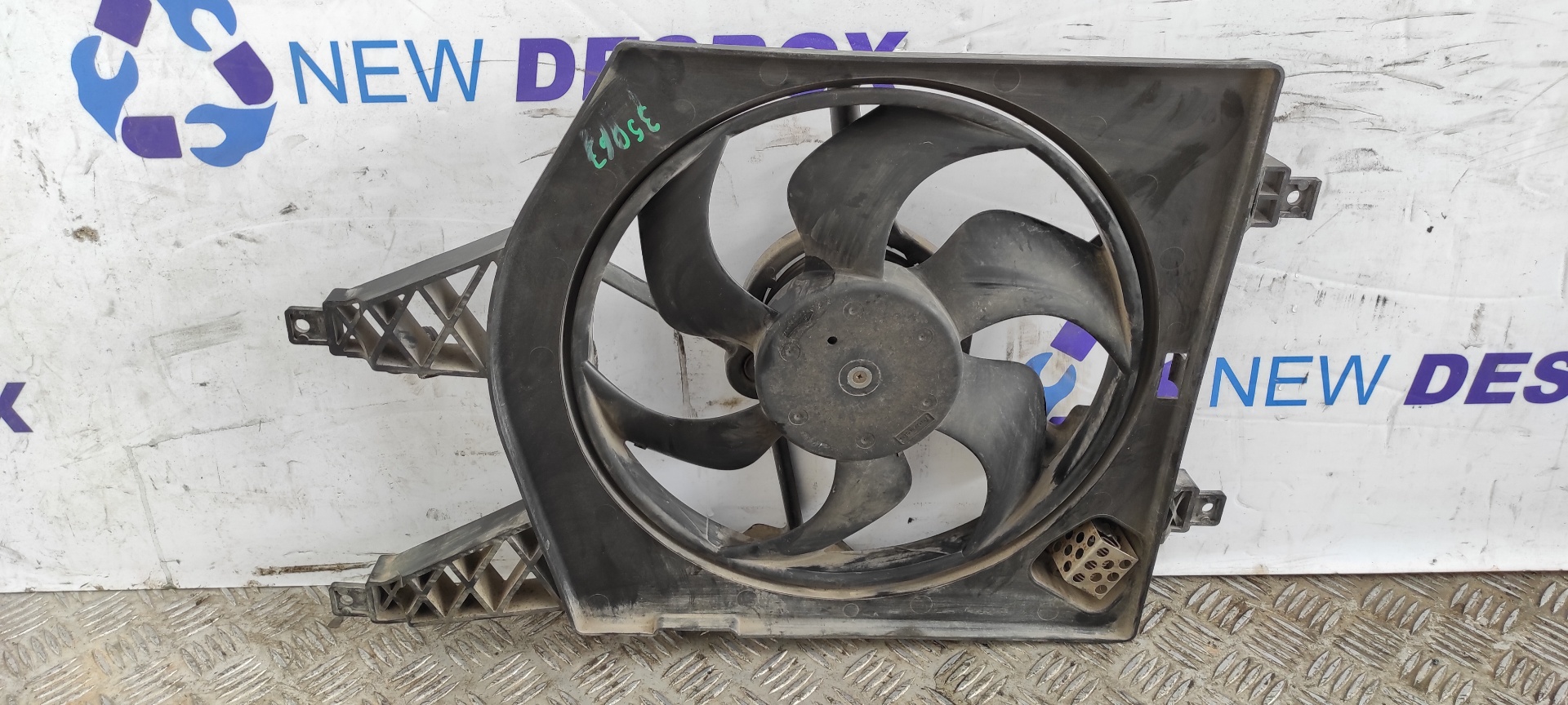 ELECTROVENTILADOR RENAULT TWINGO - vista 2