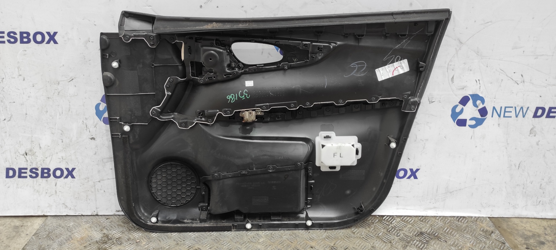 GUARNECIDO PUERTA DELANTERA IZQUIERDA NISSAN QASHQAI (J11) - vista 4