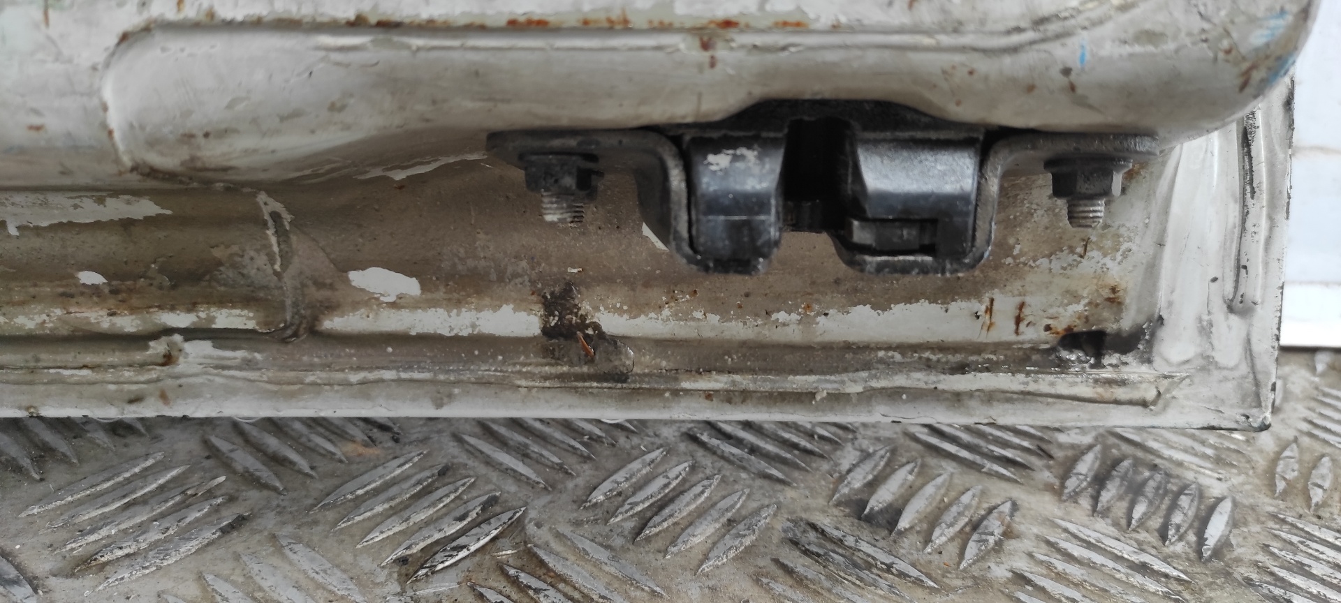 PUERTA TRASERA DERECHA HYUNDAI H 1 - vista 4