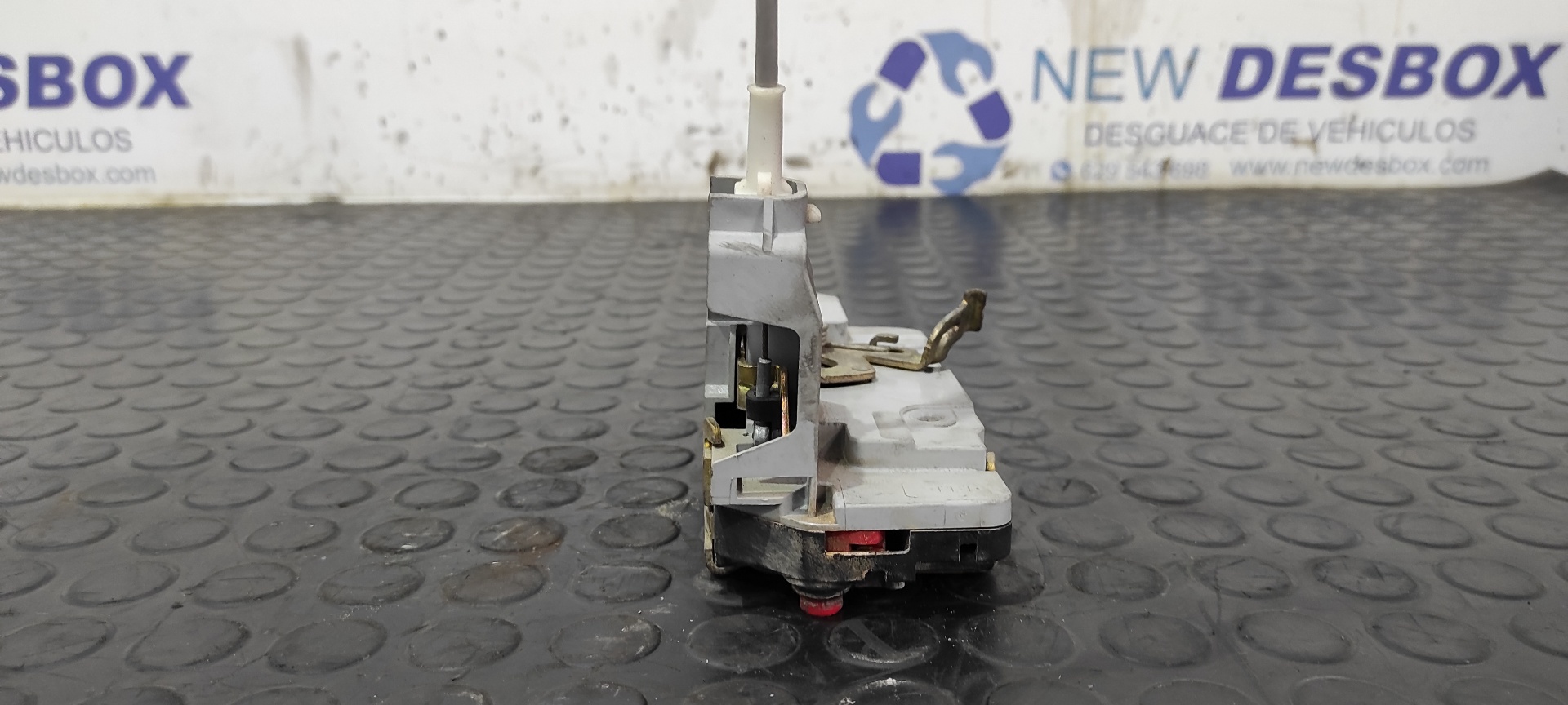 CERRADURA PUERTA TRASERA IZQUIERDA PEUGEOT 307 (S1) - vista 2