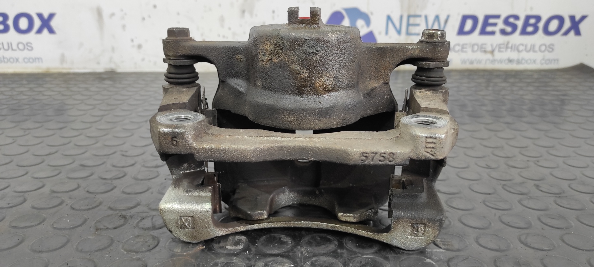 PINZA DE FRENO DELANTERA IZQUIERDA NISSAN QASHQAI (J11) - vista 7