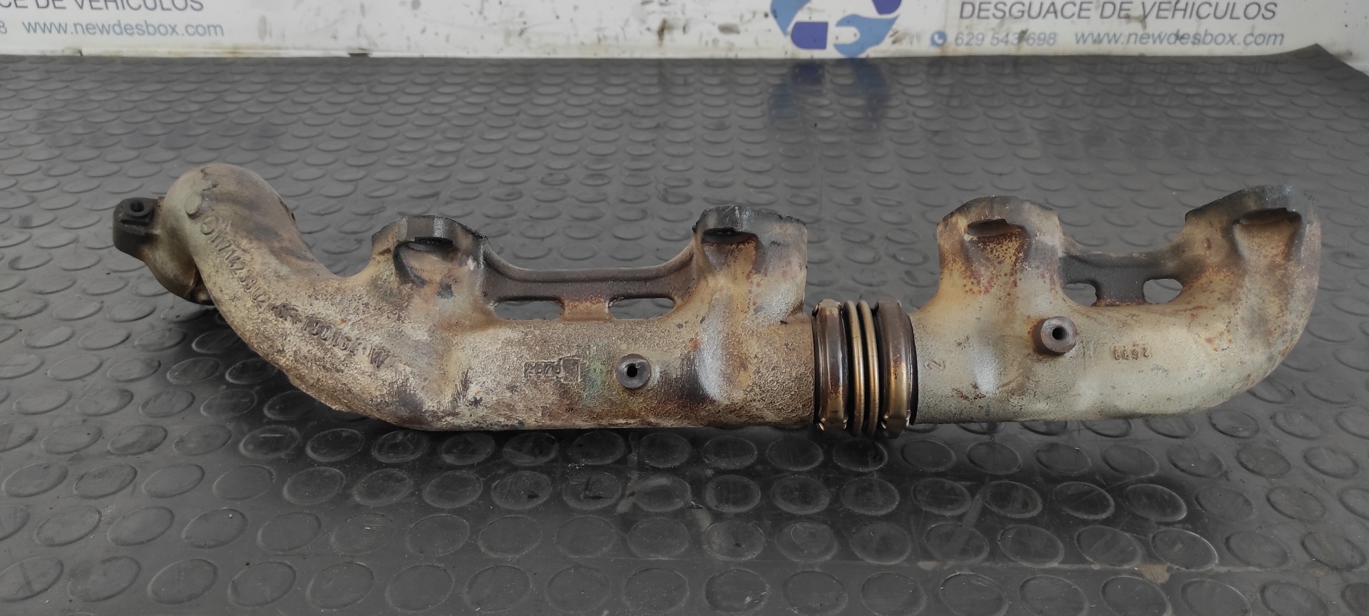 COLECTOR ESCAPE MERCEDES-BENZ CLASE S (W126) BERLINA+COUPE