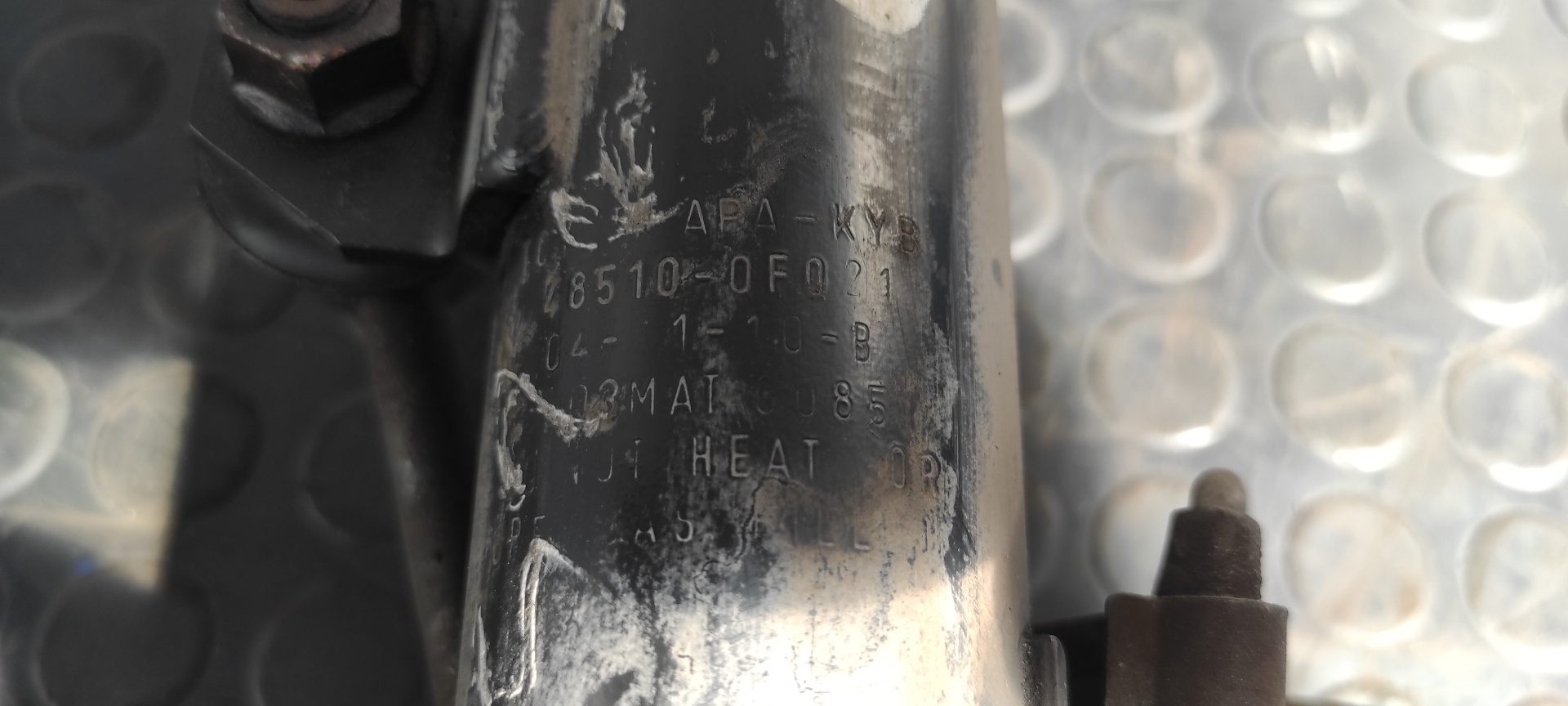 AMORTIGUADOR DELANTERO DERECHO TOYOTA COROLLA VERSO (R1) - vista 4