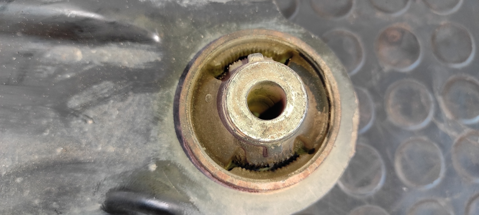 BRAZO DERECHO INFERIOR DELANTERO NISSAN QASHQAI (J11) - vista 2