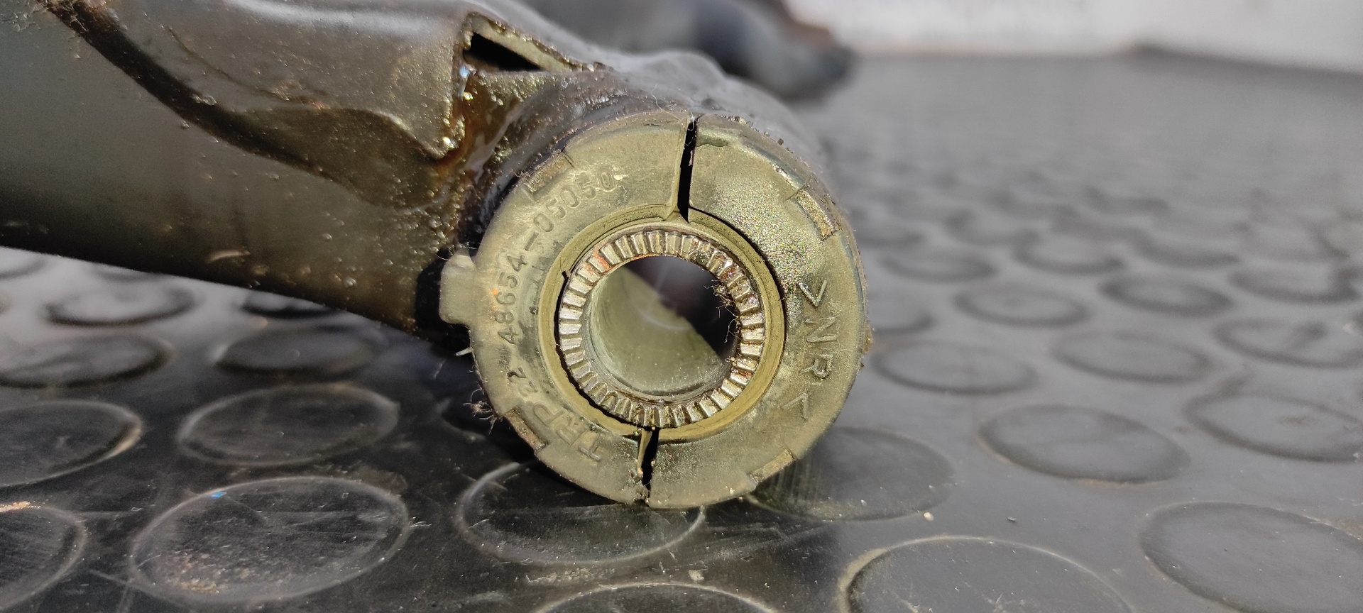 BRAZO IZQUIERDO INFERIOR DELANTERO TOYOTA COROLLA VERSO (R1) - vista 6