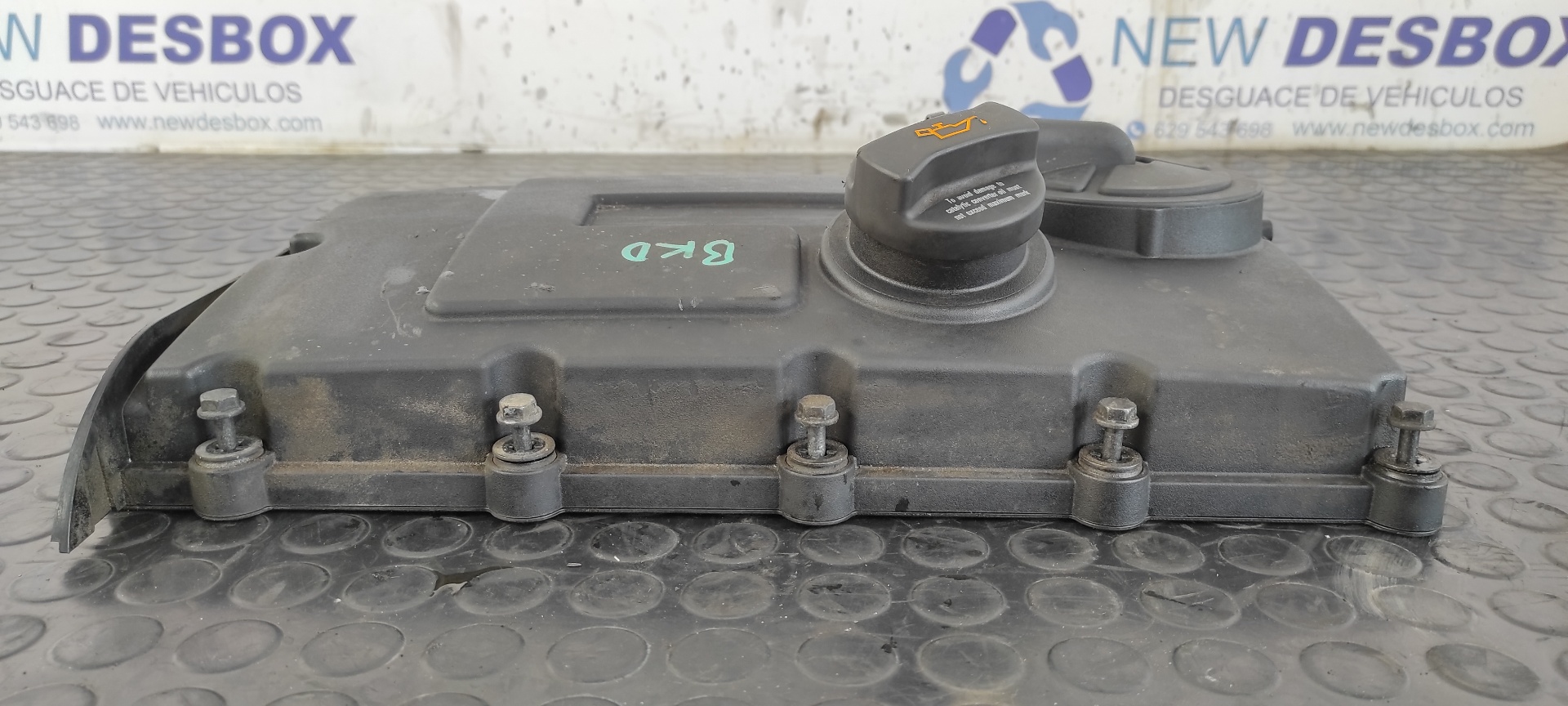 TAPA BALANCINES VOLKSWAGEN GOLF V BERLINA (1K1) - vista 7