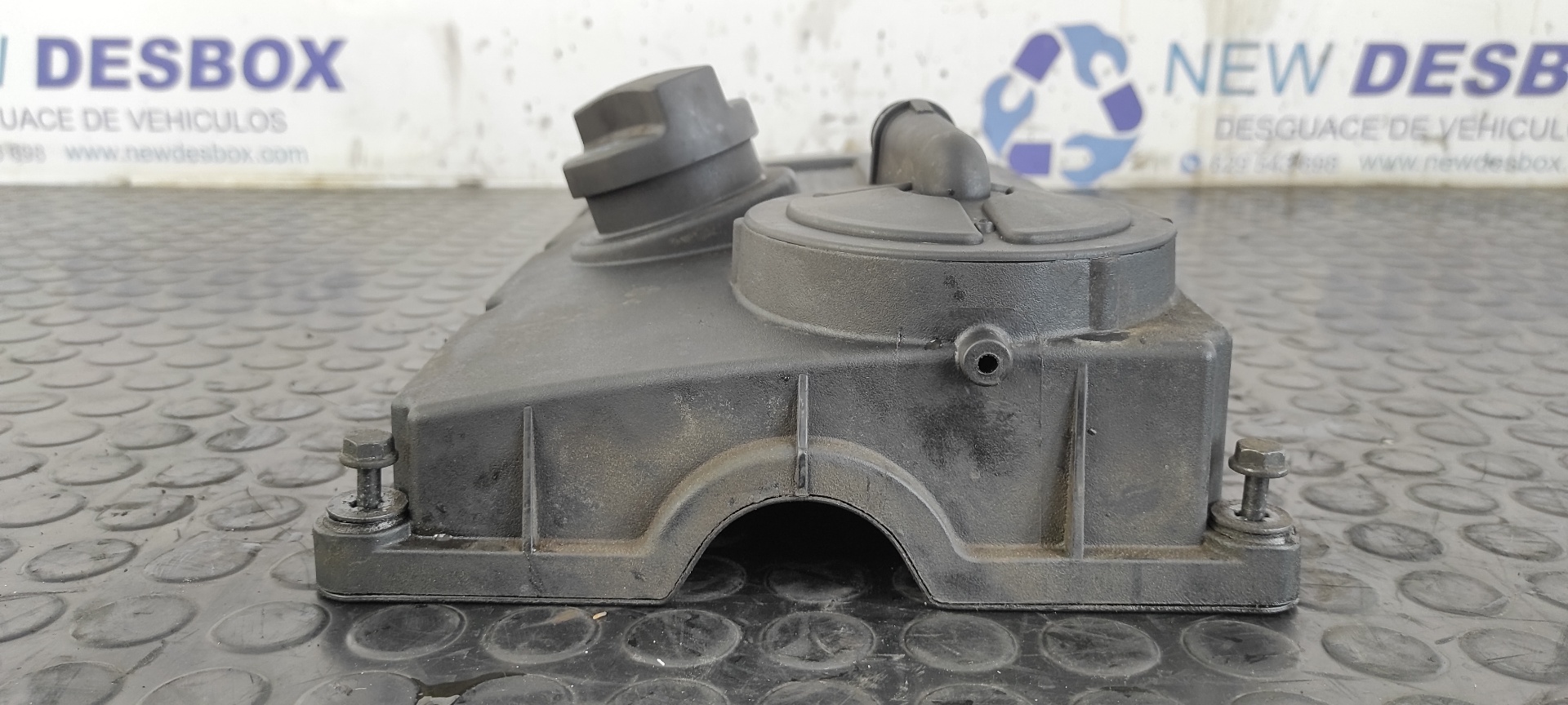 TAPA BALANCINES VOLKSWAGEN GOLF V BERLINA (1K1) - vista 5