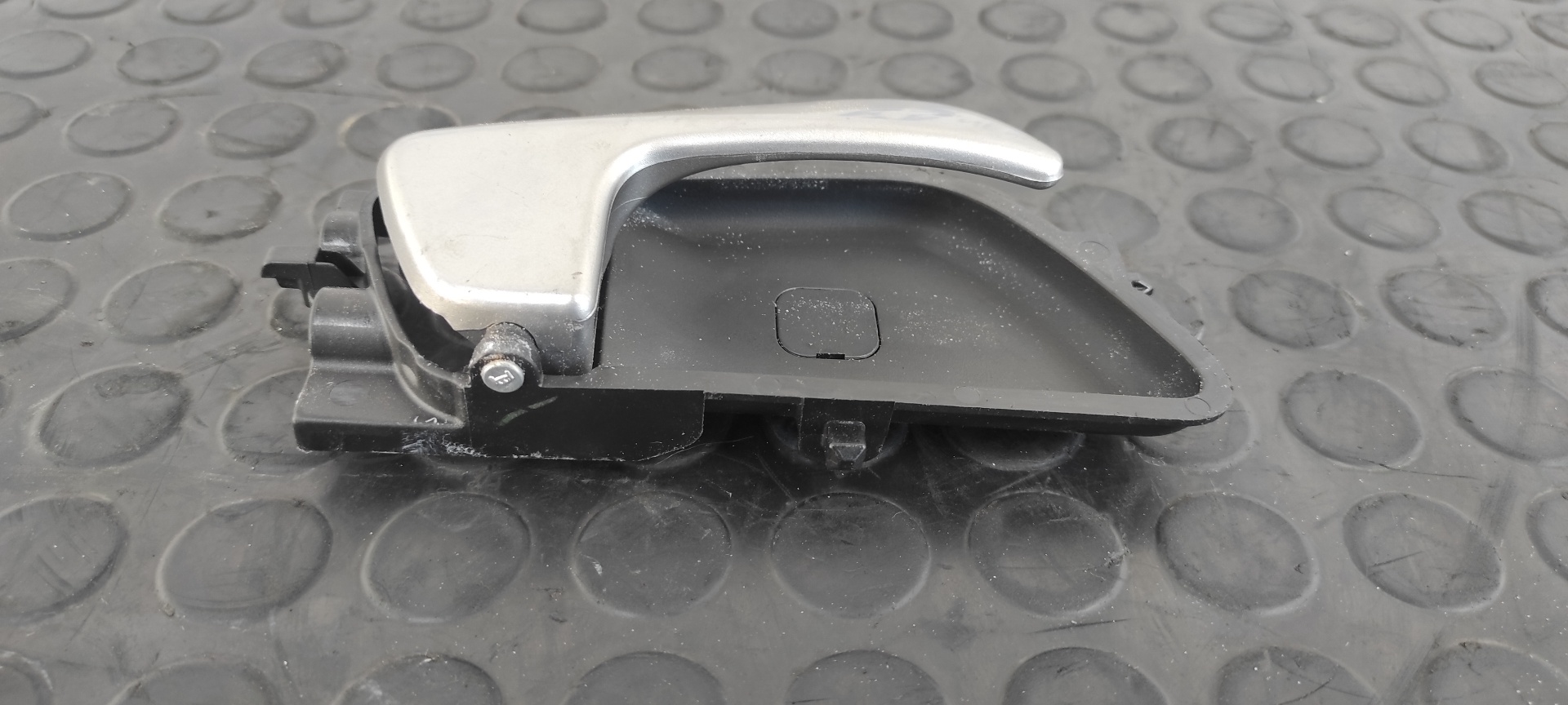 MANETA INTERIOR DELANTERA DERECHA HYUNDAI I20 ACTIVE - vista 3