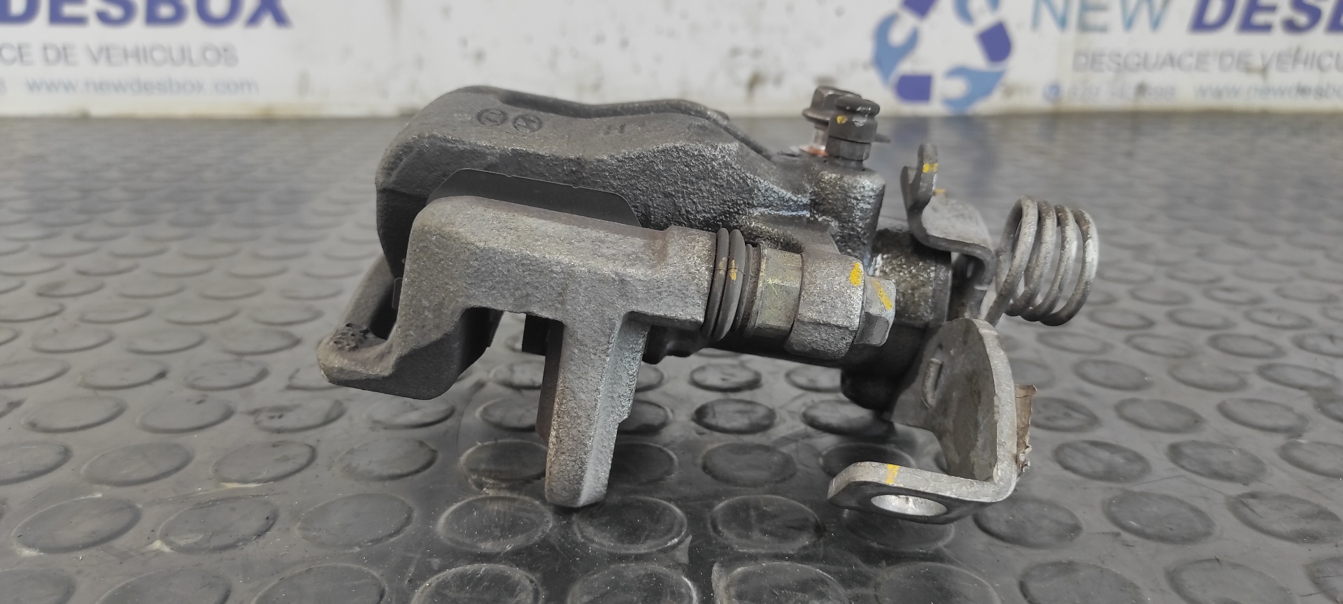 PINZA DE FRENO TRASERA DERECHA HYUNDAI I20 ACTIVE - vista 5