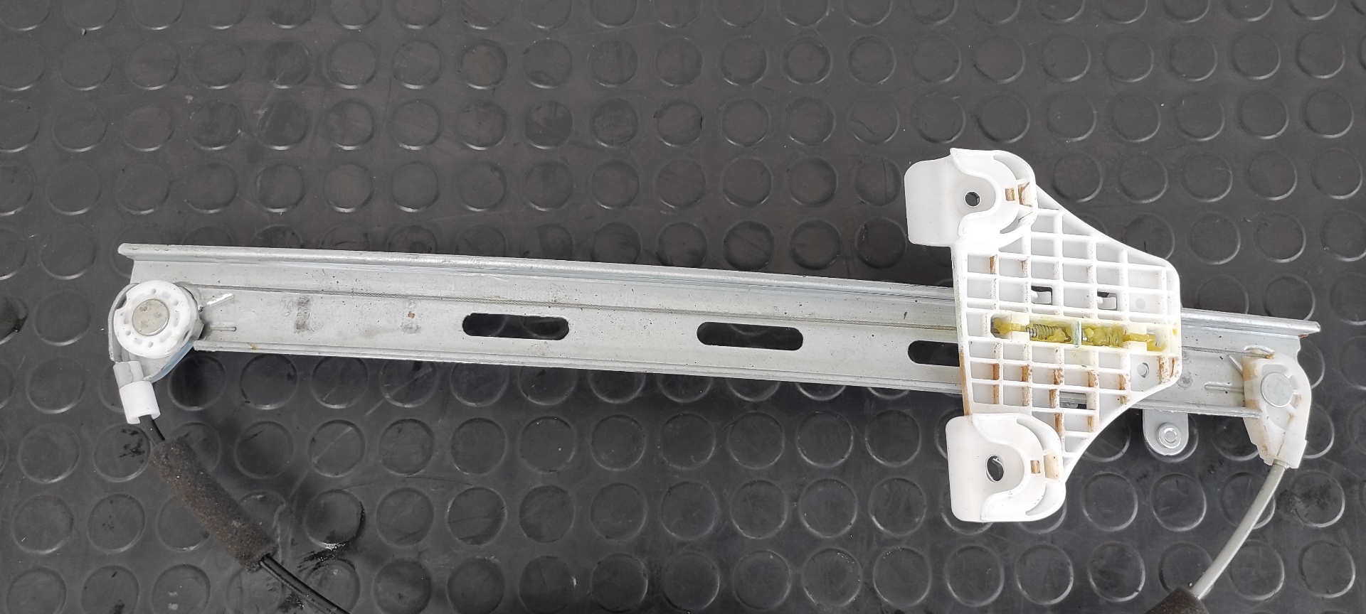 ELEVALUNAS TRASERO IZQUIERDO HYUNDAI I20 ACTIVE - vista 8