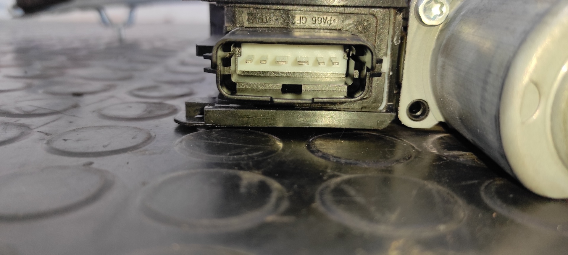 ELEVALUNAS DELANTERO IZQUIERDO HYUNDAI I20 ACTIVE - vista 4