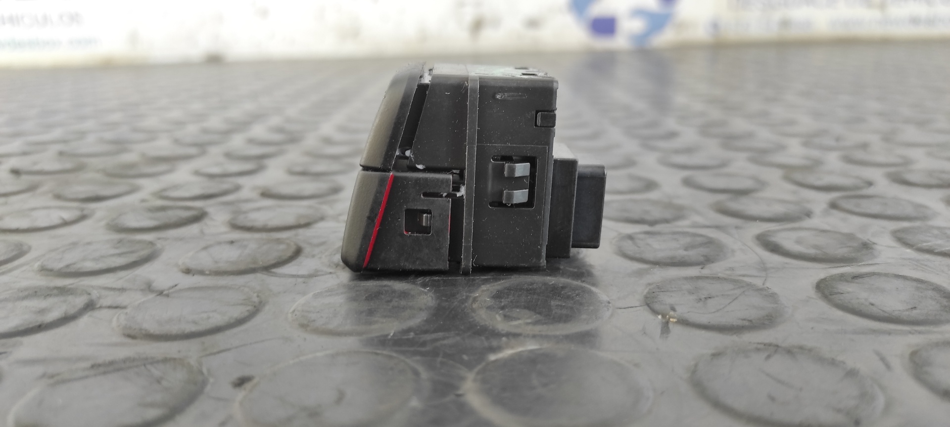 WARNING HYUNDAI I20 ACTIVE - vista 2