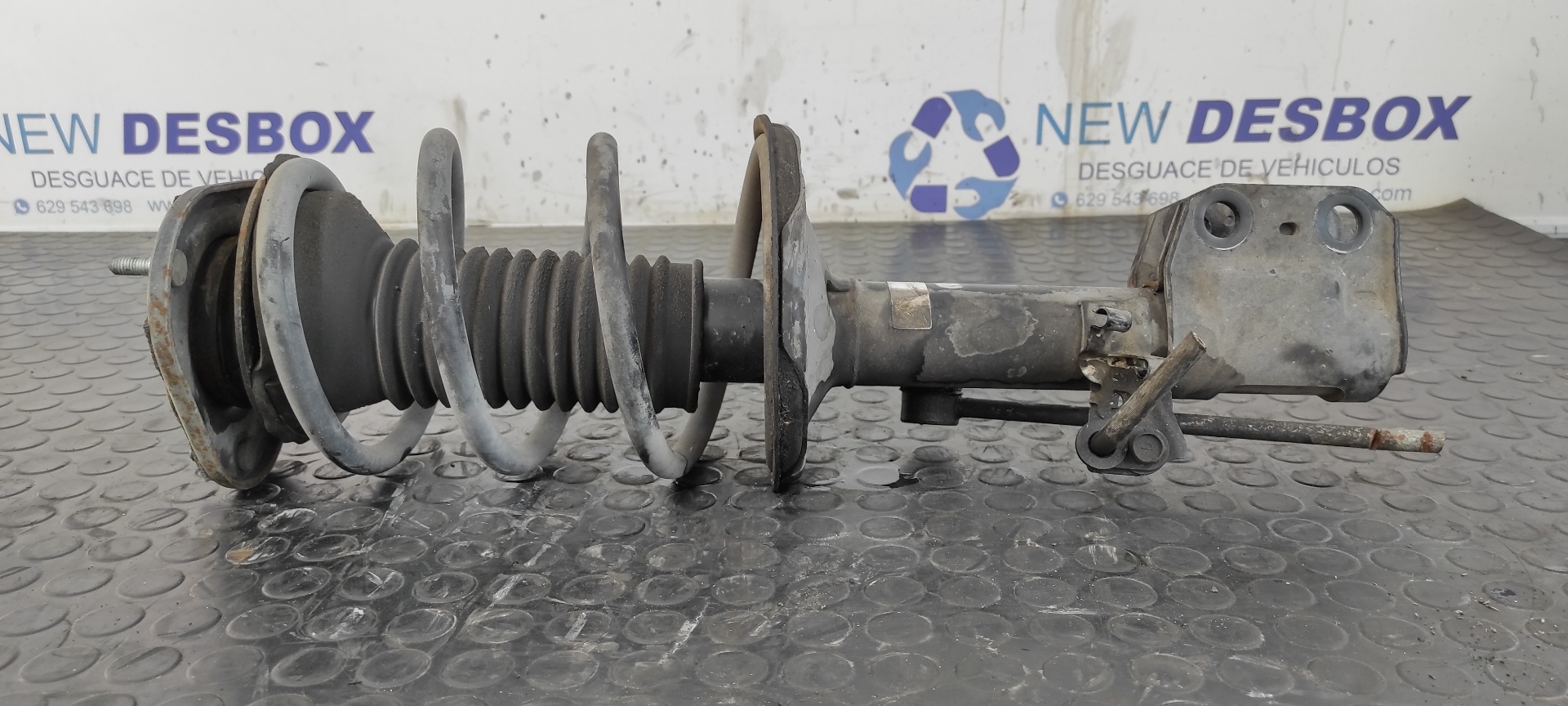 AMORTIGUADOR DELANTERO IZQUIERDO TOYOTA COROLLA VERSO (R1)