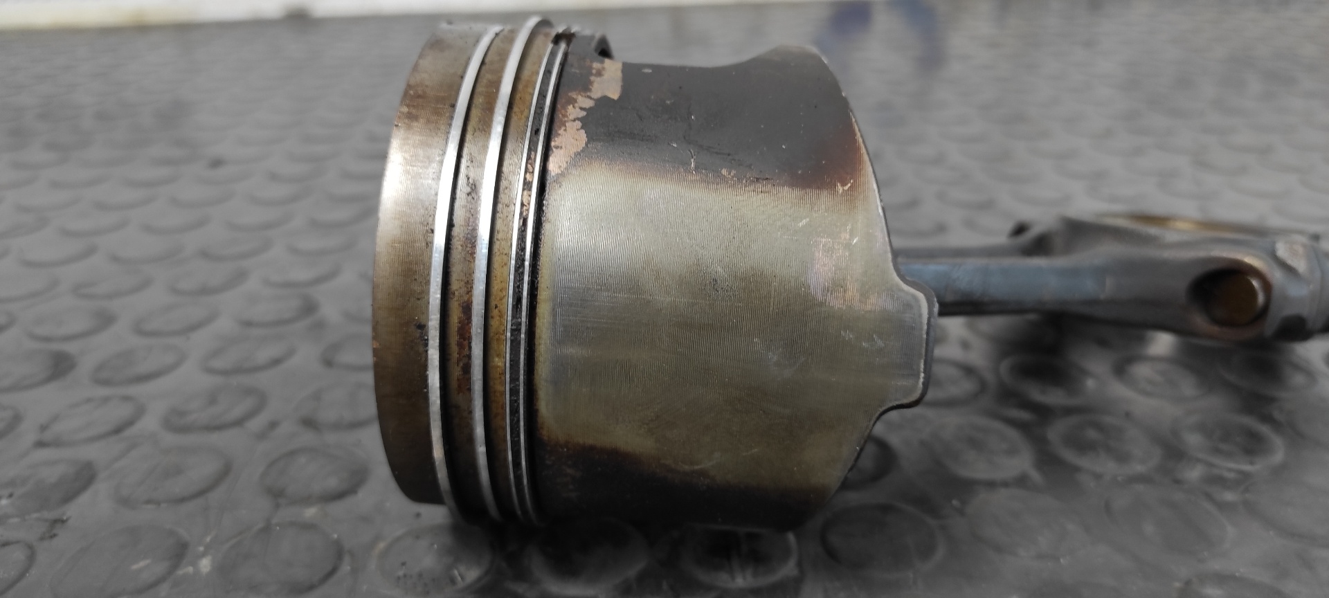 PISTON MERCEDES-BENZ CLASE S (W126) BERLINA+COUPE - vista 2