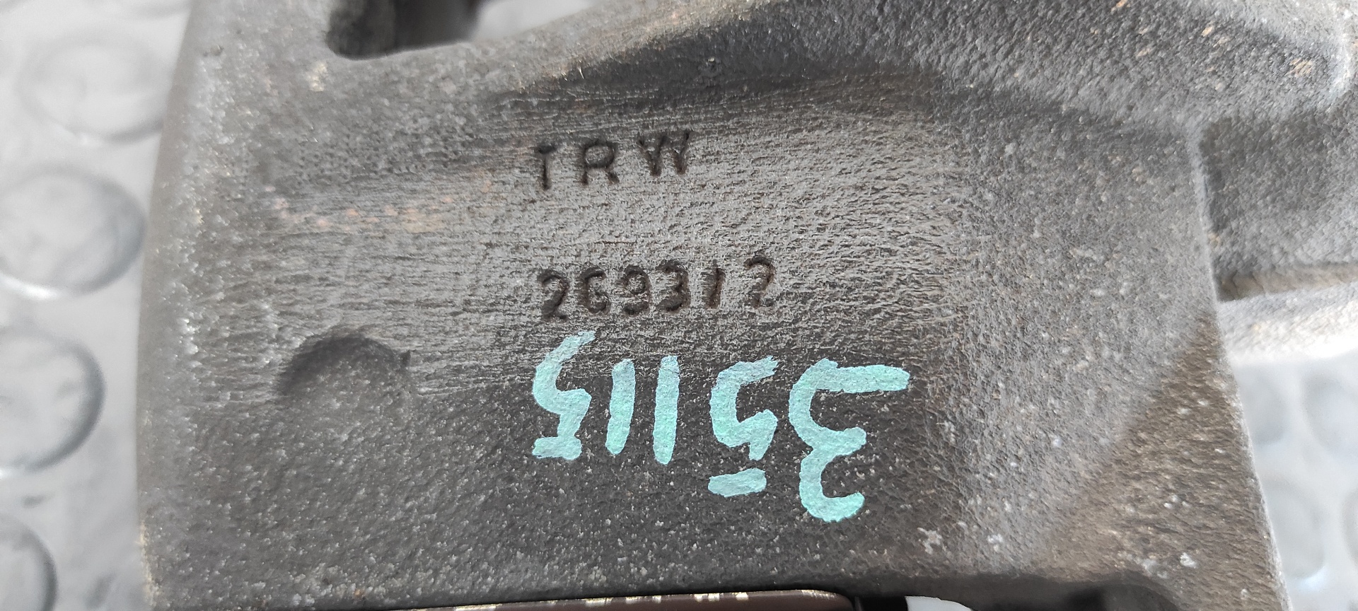 PINZA DE FRENO DELANTERA DERECHA TOYOTA COROLLA (E12) - vista 8