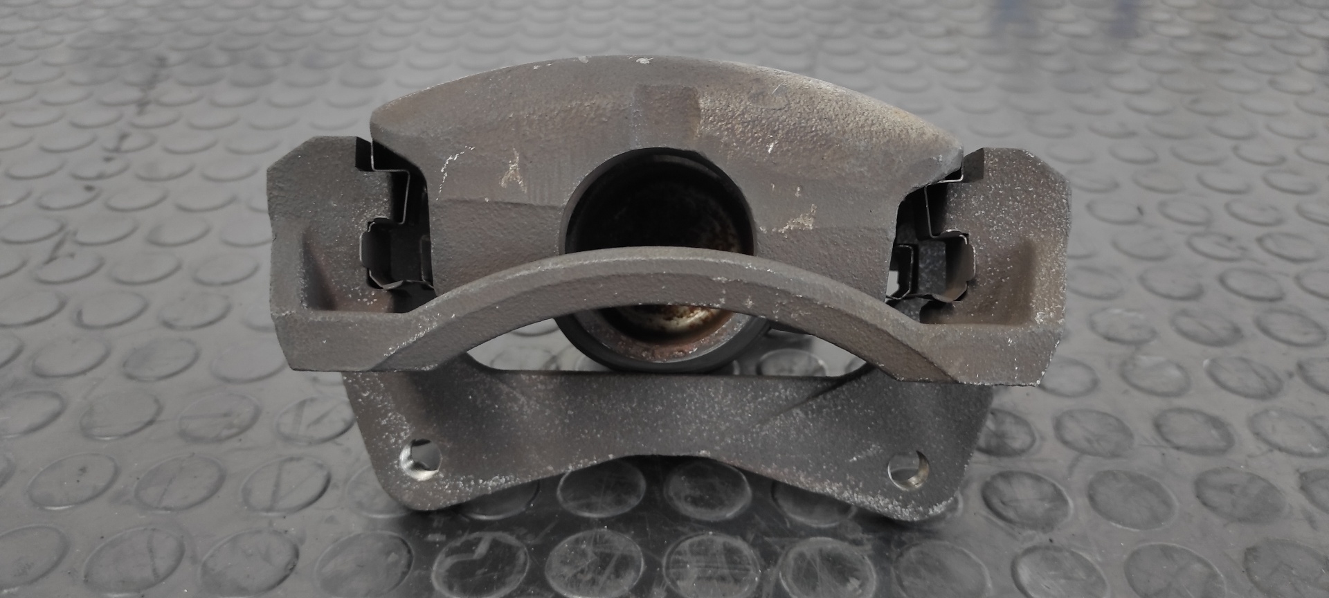 PINZA DE FRENO DELANTERA IZQUIERDA TOYOTA COROLLA (E12) - vista 5