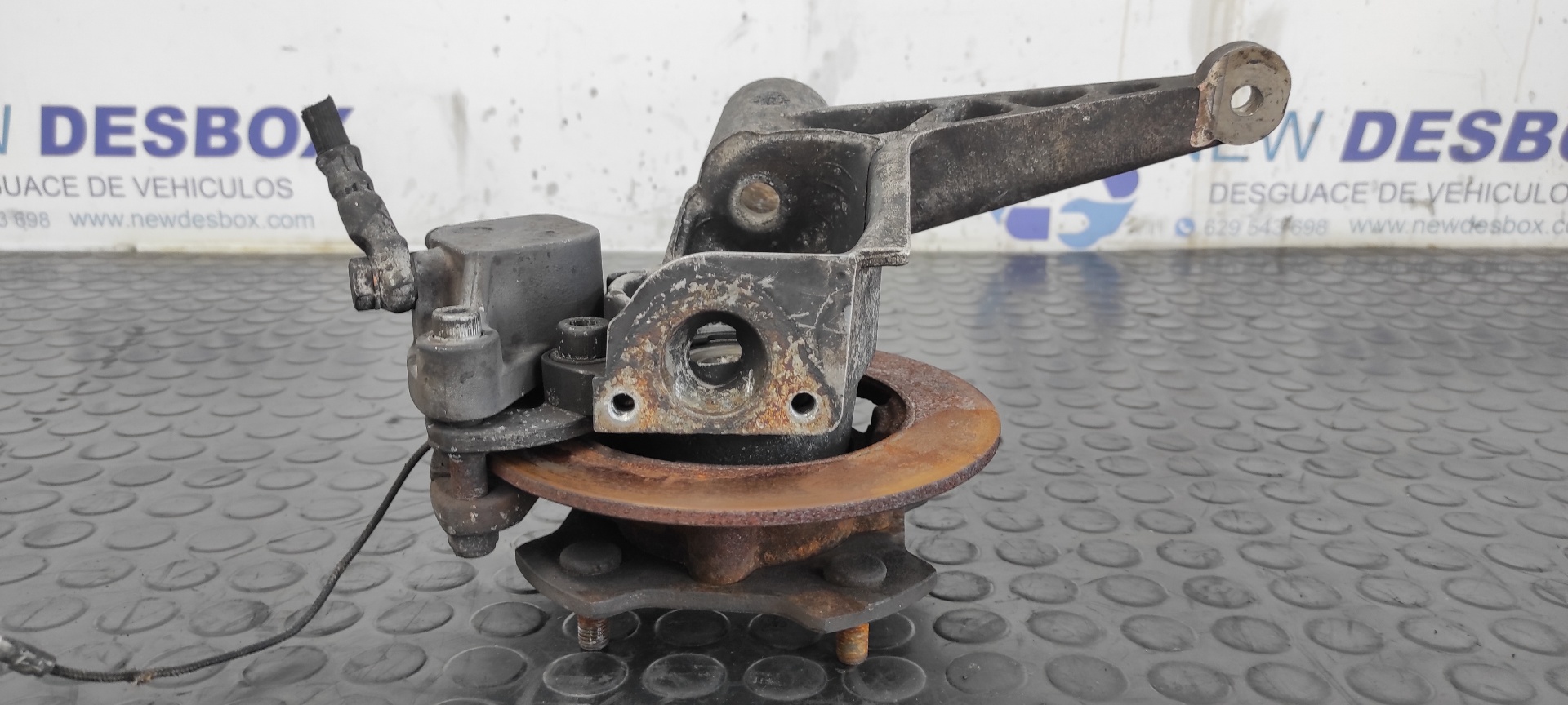 MANGUETA DELANTERA DERECHA AIXAM 400 - vista 5