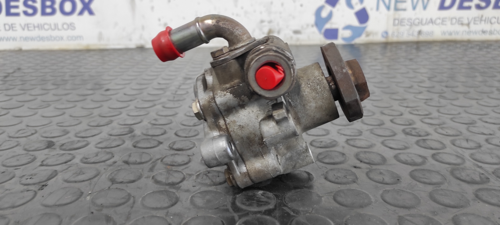 BOMBA DIRECCION SEAT LEON (1M1) - vista 3